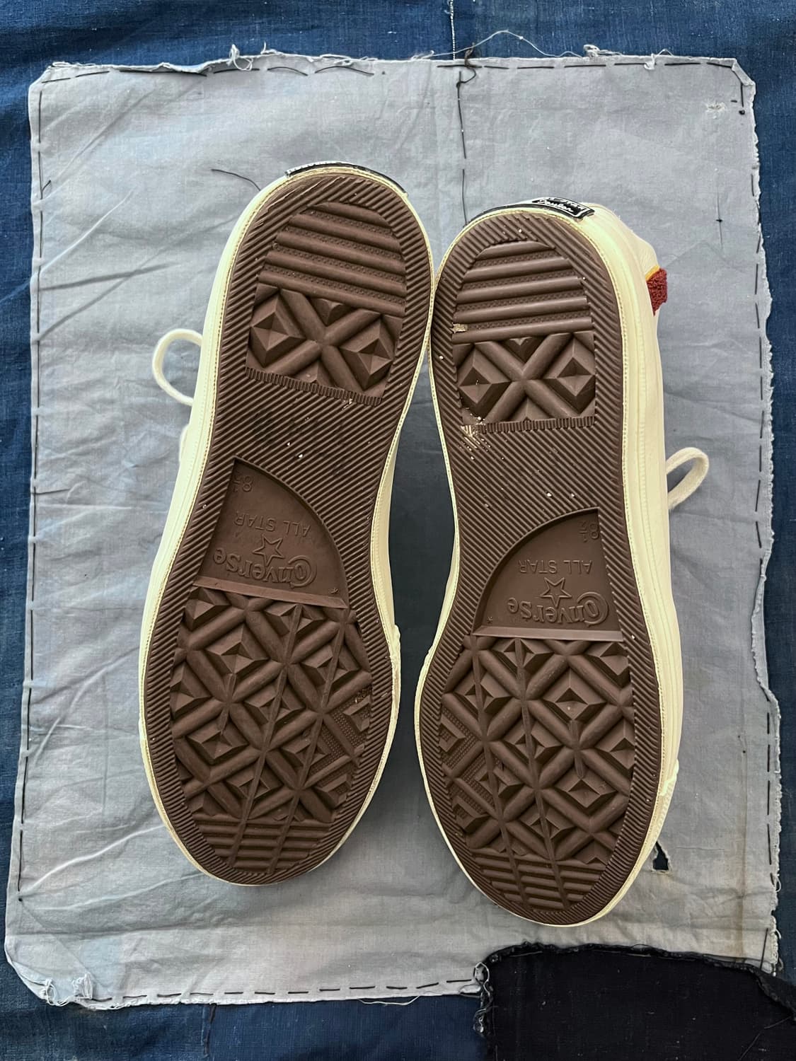 컨버스 척테일러 올스타 70 레더 하이 워드마크 울 아이보리 상품이미지8