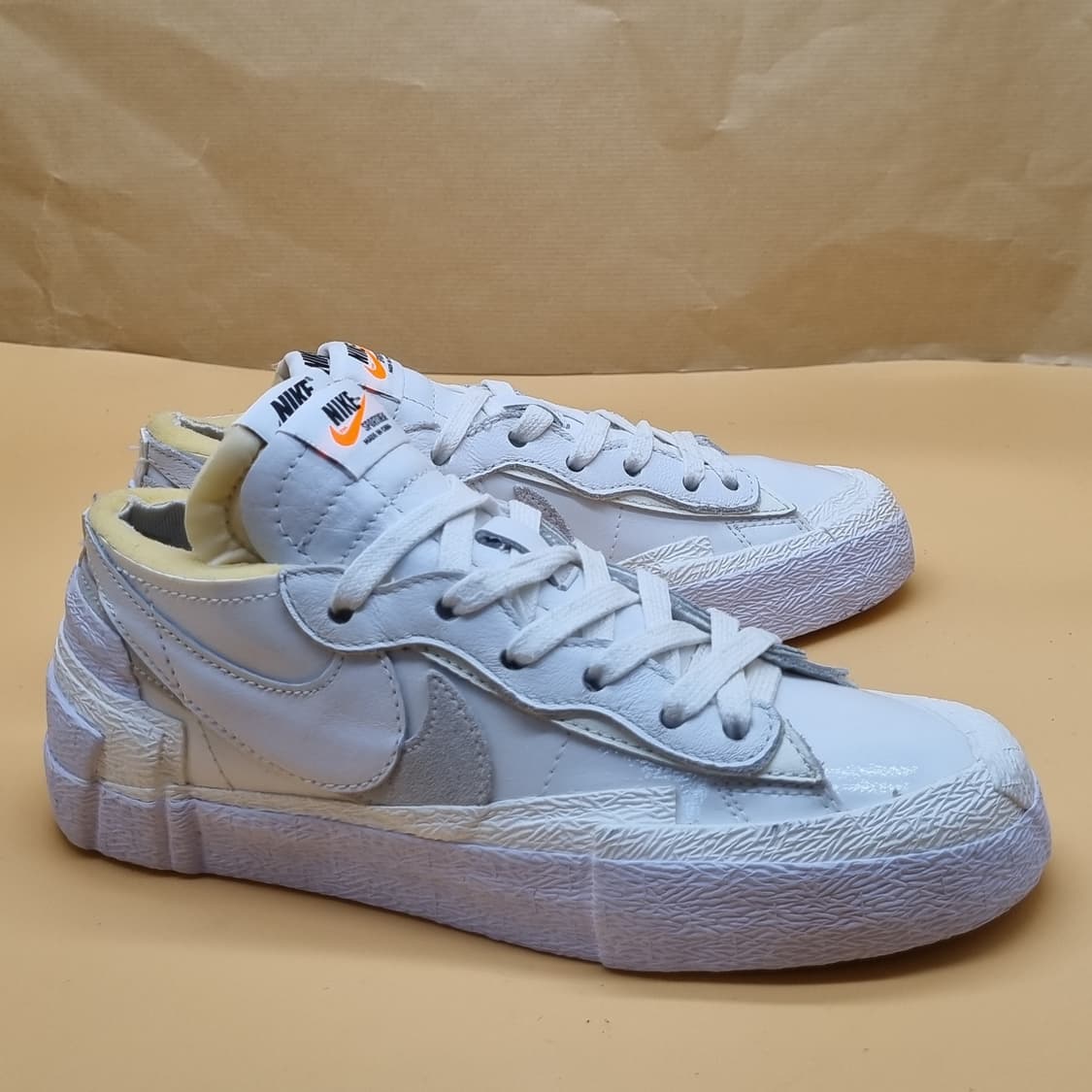 나이키 사카이 블레이저 로우 스니커즈230. 상품이미지1