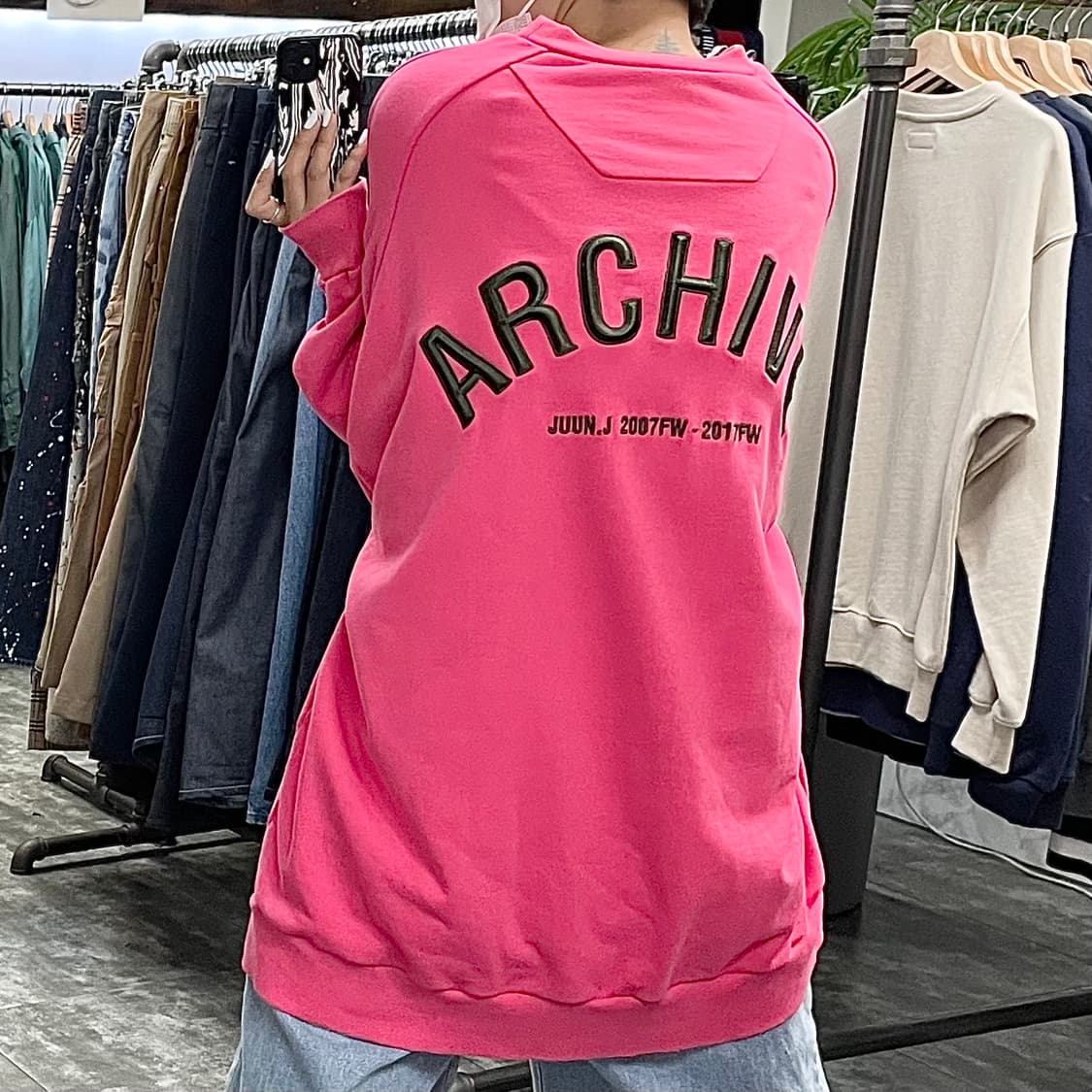 준지 아카이브 핑크 맨투맨 상품이미지1