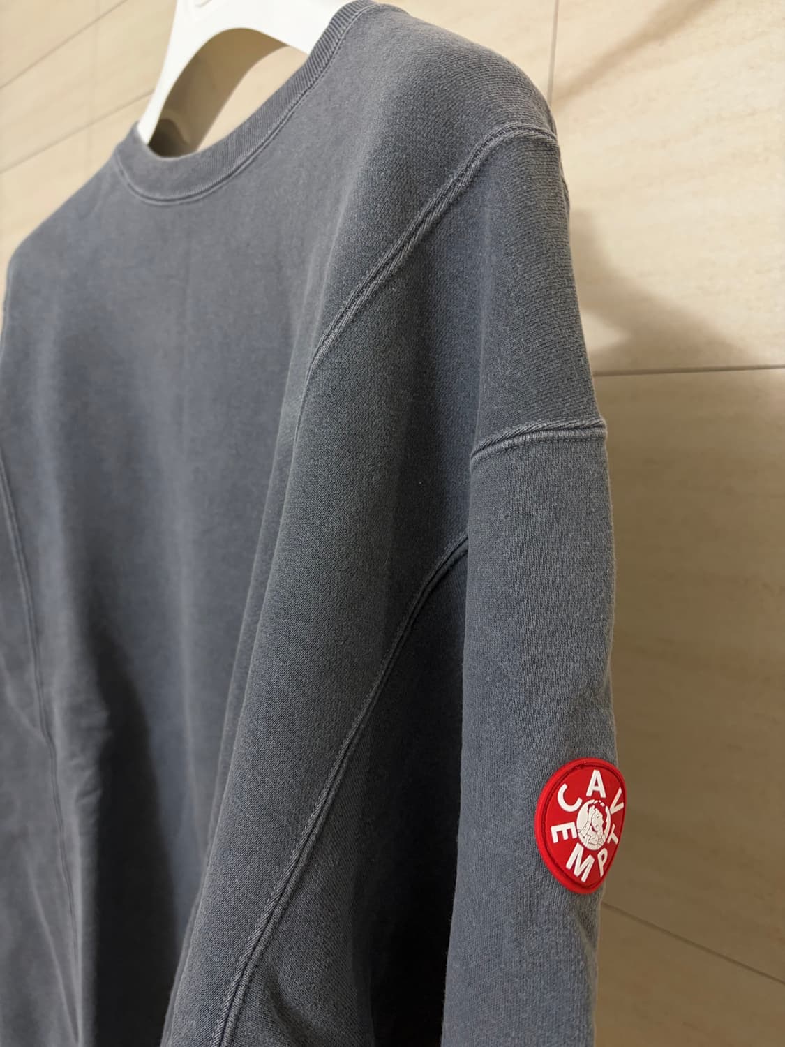 21SS 카브엠트 OVERDYE CUT LINE CREW NECK 상품이미지3