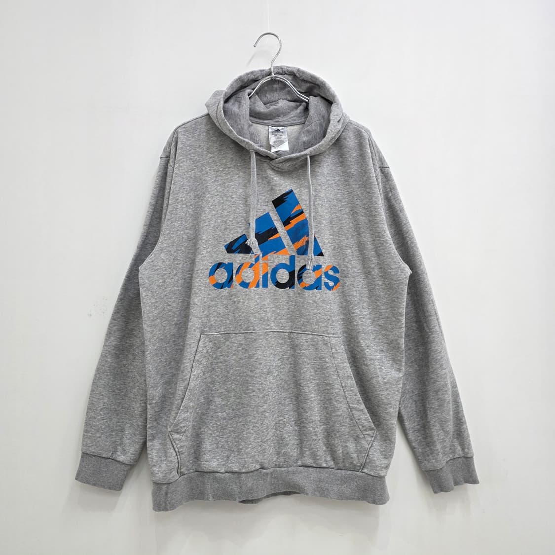 아디다스 로고 기모 후드티 상품이미지1