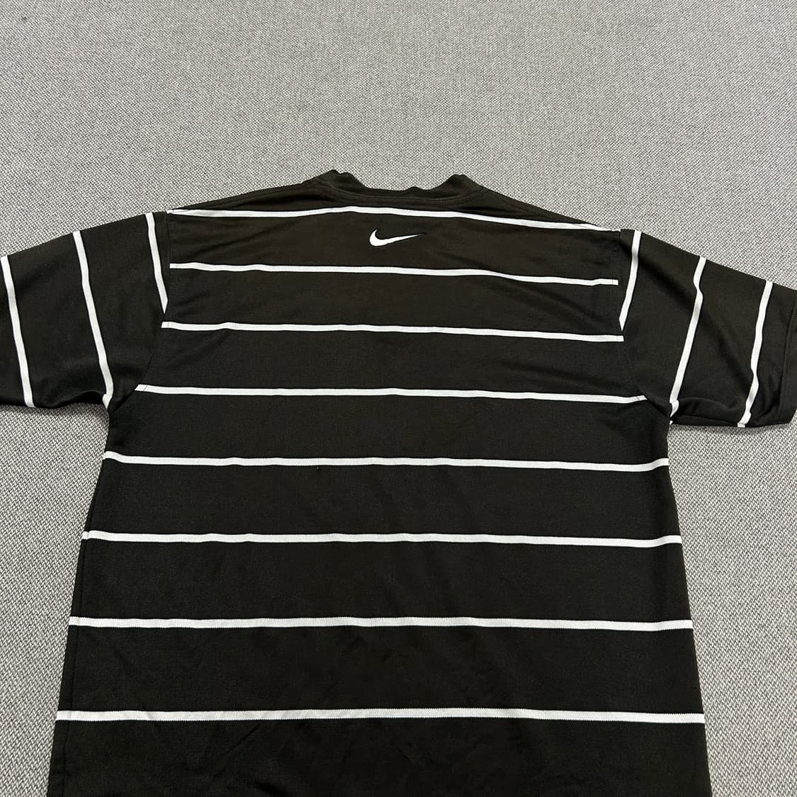 나이키 올드스쿨 빅스우시 트랙 반팔(M) 상품이미지5