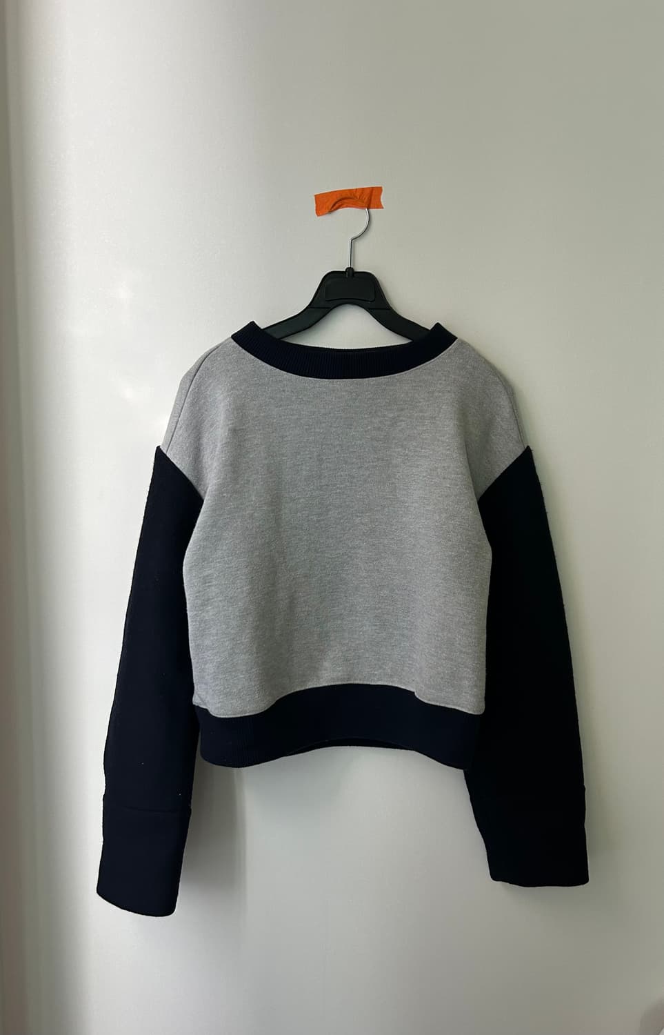 배색 맨투맨 상품이미지1