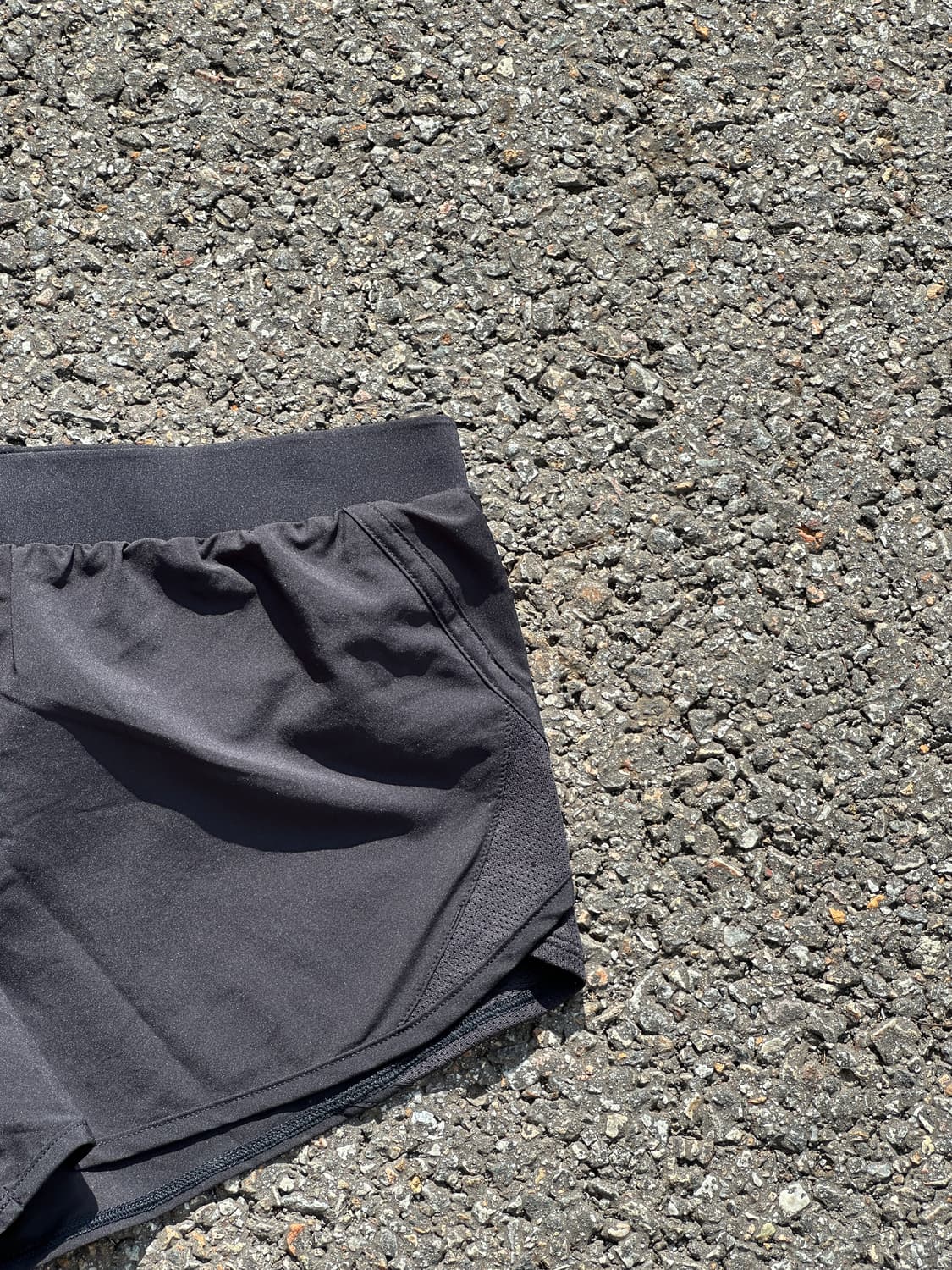 [L] 언더아머 여성 블랙 러닝 쇼츠 반바지 상품이미지3