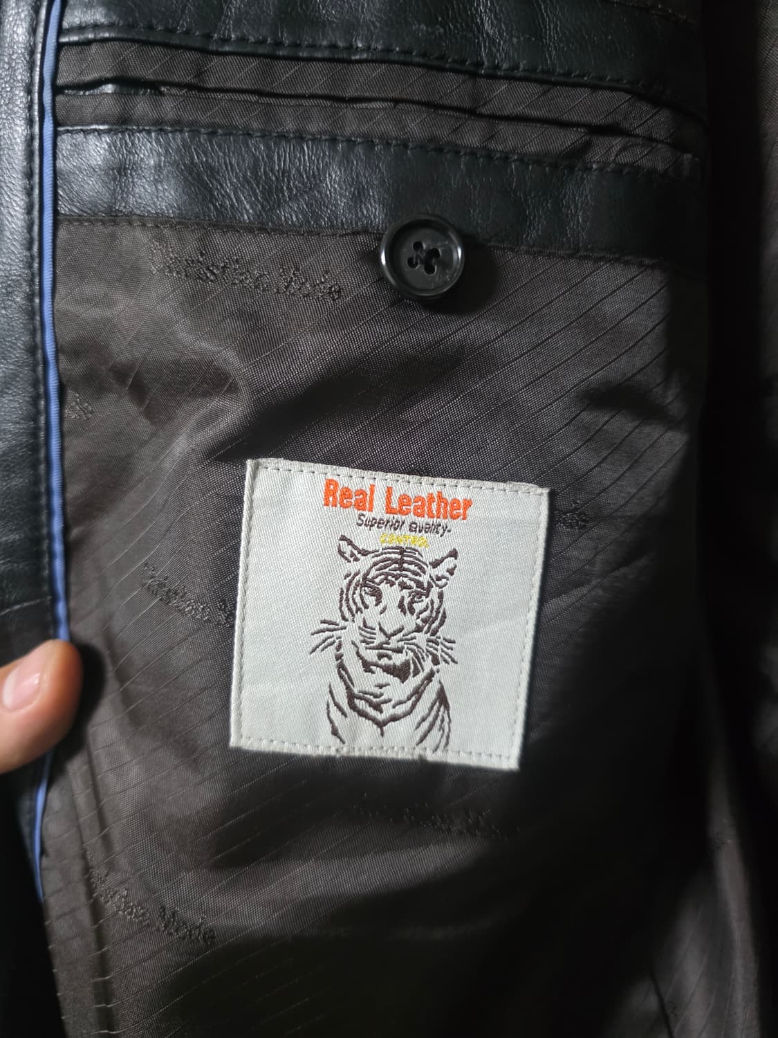 JAPAN 빈티지 램스킨 블레이저 105입니다. 상품이미지4