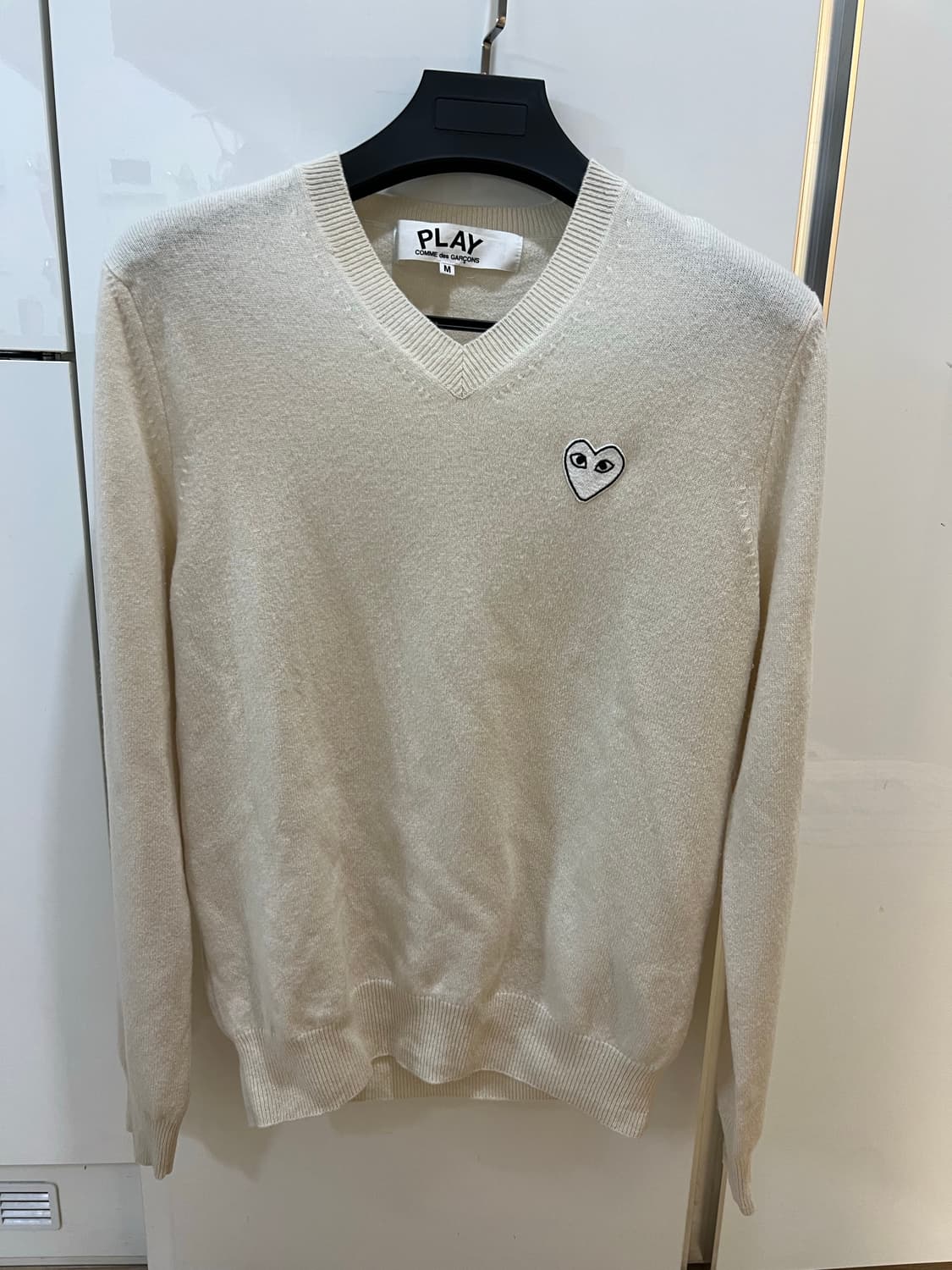 꼼데가르송 브이넥 아이보리니트 100-103 상품이미지1