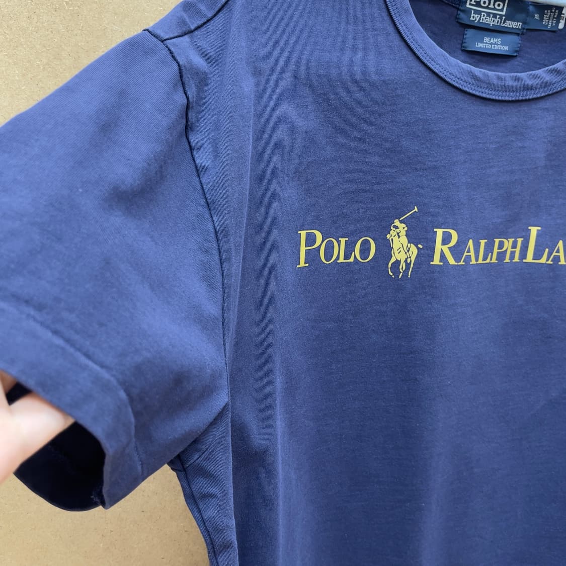 폴로랄프로렌 x 빔즈 네이비 앤 골드 로고 반팔 티셔츠 상품이미지3