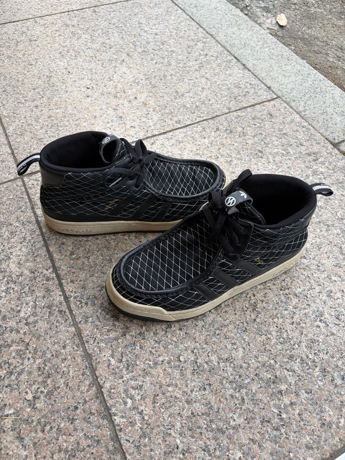 Adidas x Neighborhood Bracken (275) 상품이미지4