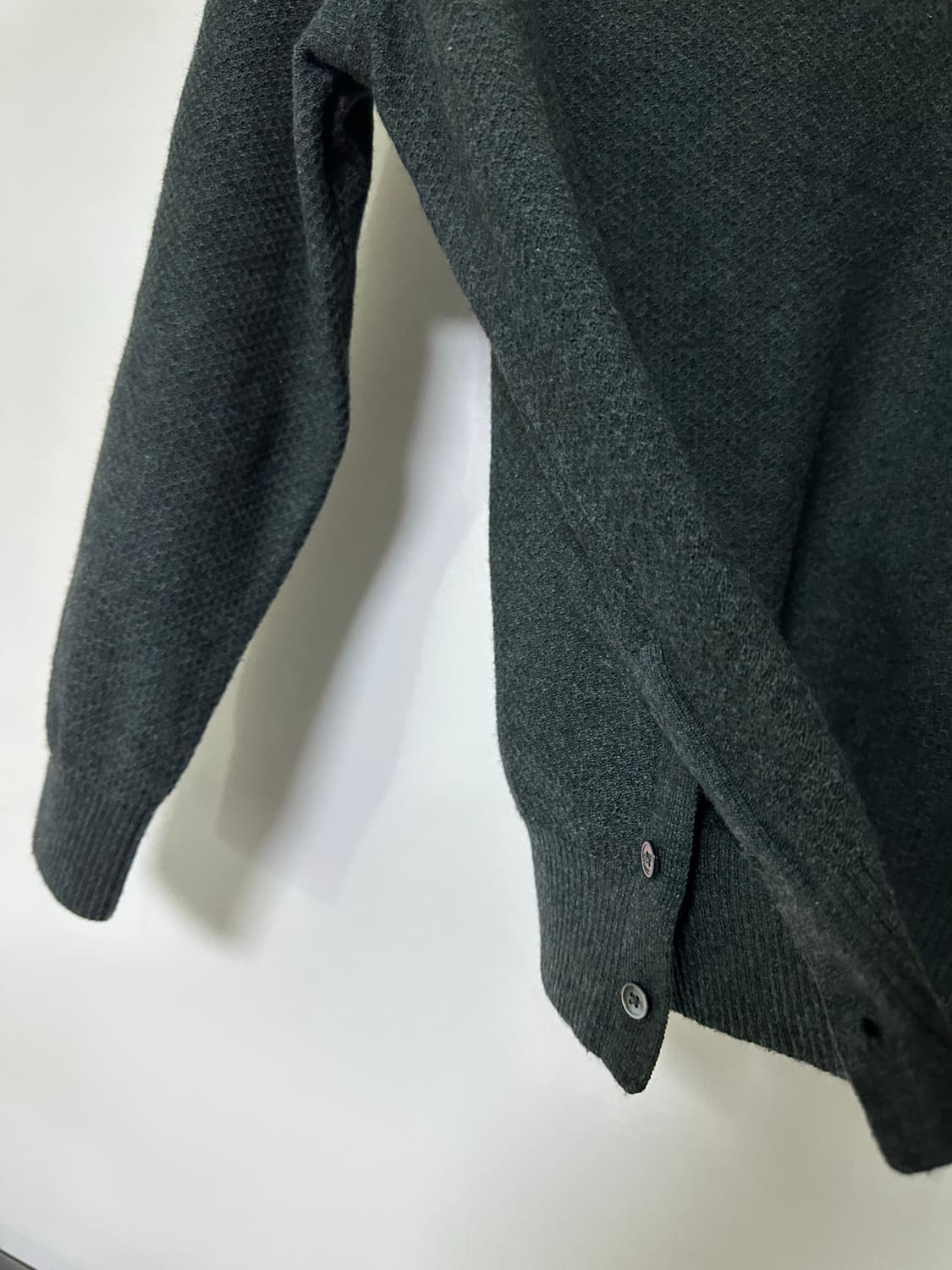 크래뮤 남성 터틀넥 니트 상품이미지4