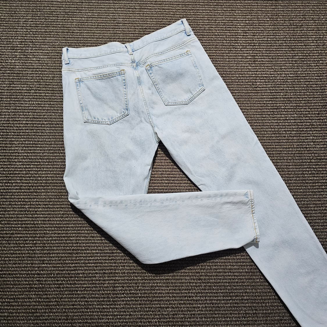 COS 레귤러핏 데님 팬츠 상품이미지2