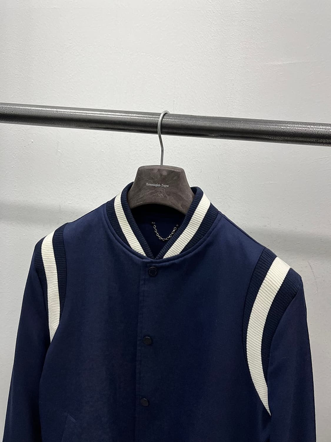 100) 루이비통 알로하 바시티 자켓  상품이미지3