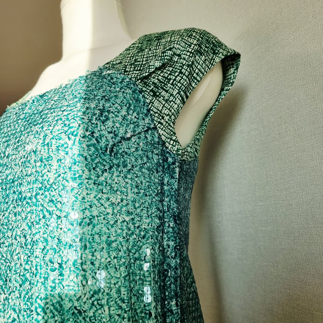 오즈세컨 비즈 스팽글 원피스 (44~마른55/표기0) 상태깨끗 상품이미지5