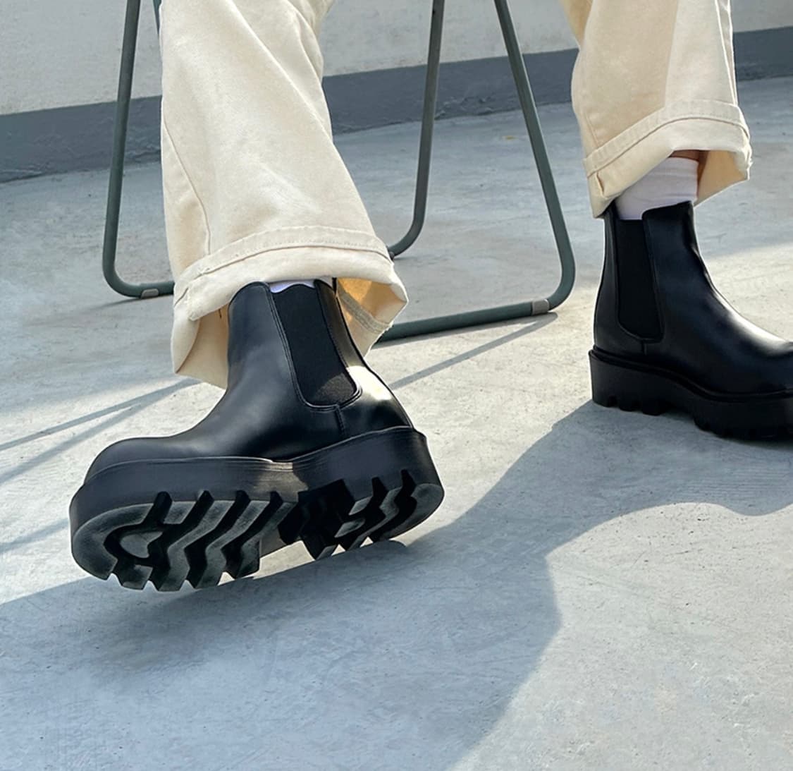 공용가능 프리토 몬트 블랙 볼드 첼시 플랫폼 부츠 공용가능 4cm 상품이미지4