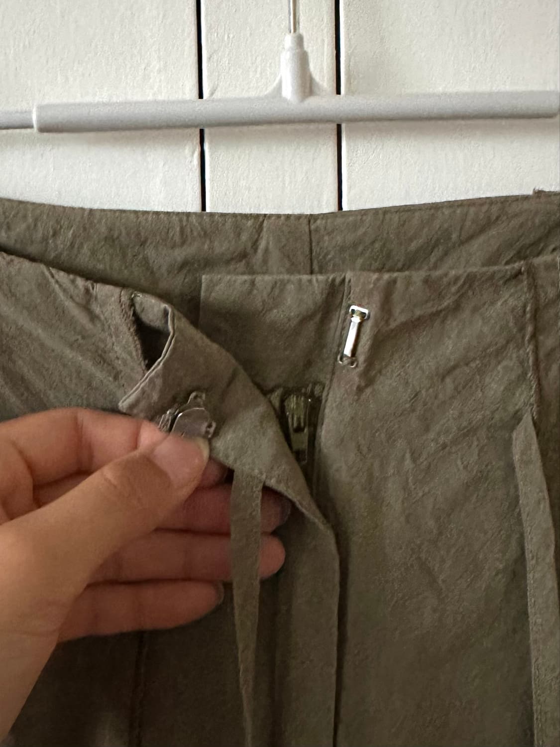Khaki flutter pants 상품이미지9