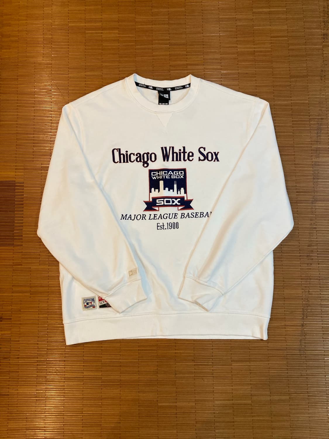 뉴에라 시카고 자수 로고 스웻 상품이미지1