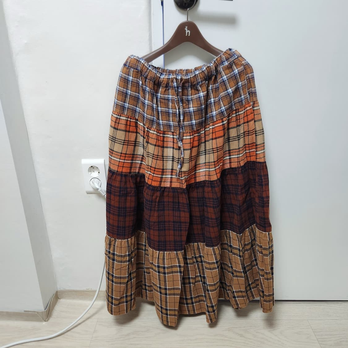 브라운 오렌지 체크 패치스커트 상품이미지1