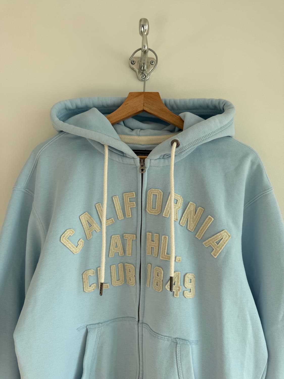 휴아유(WHO.A.U) 후드집업 상품이미지2