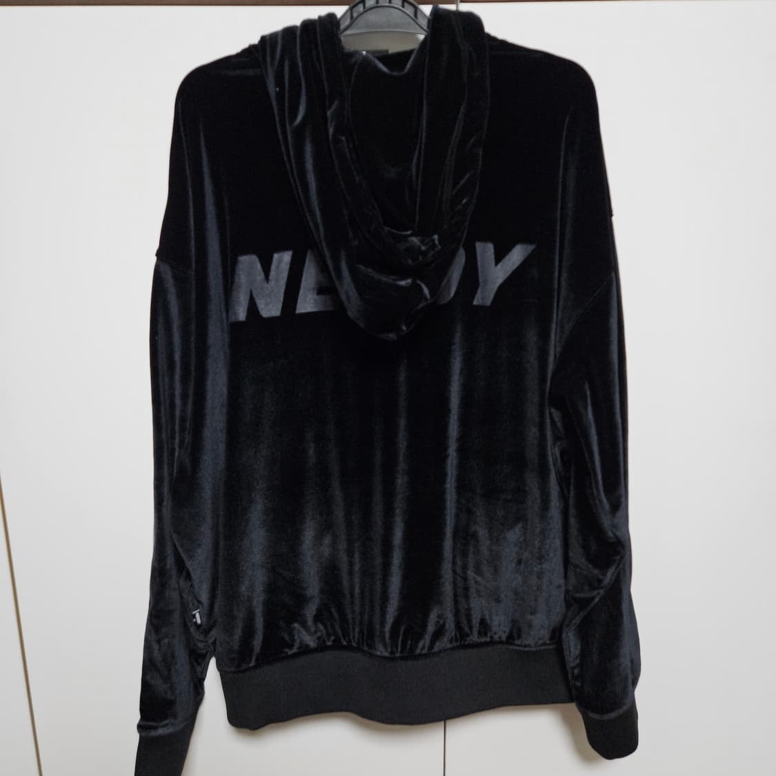 널디 벨벳 후드집업 스커트 세트 블랙 M 트레이닝 셋업 상품이미지3