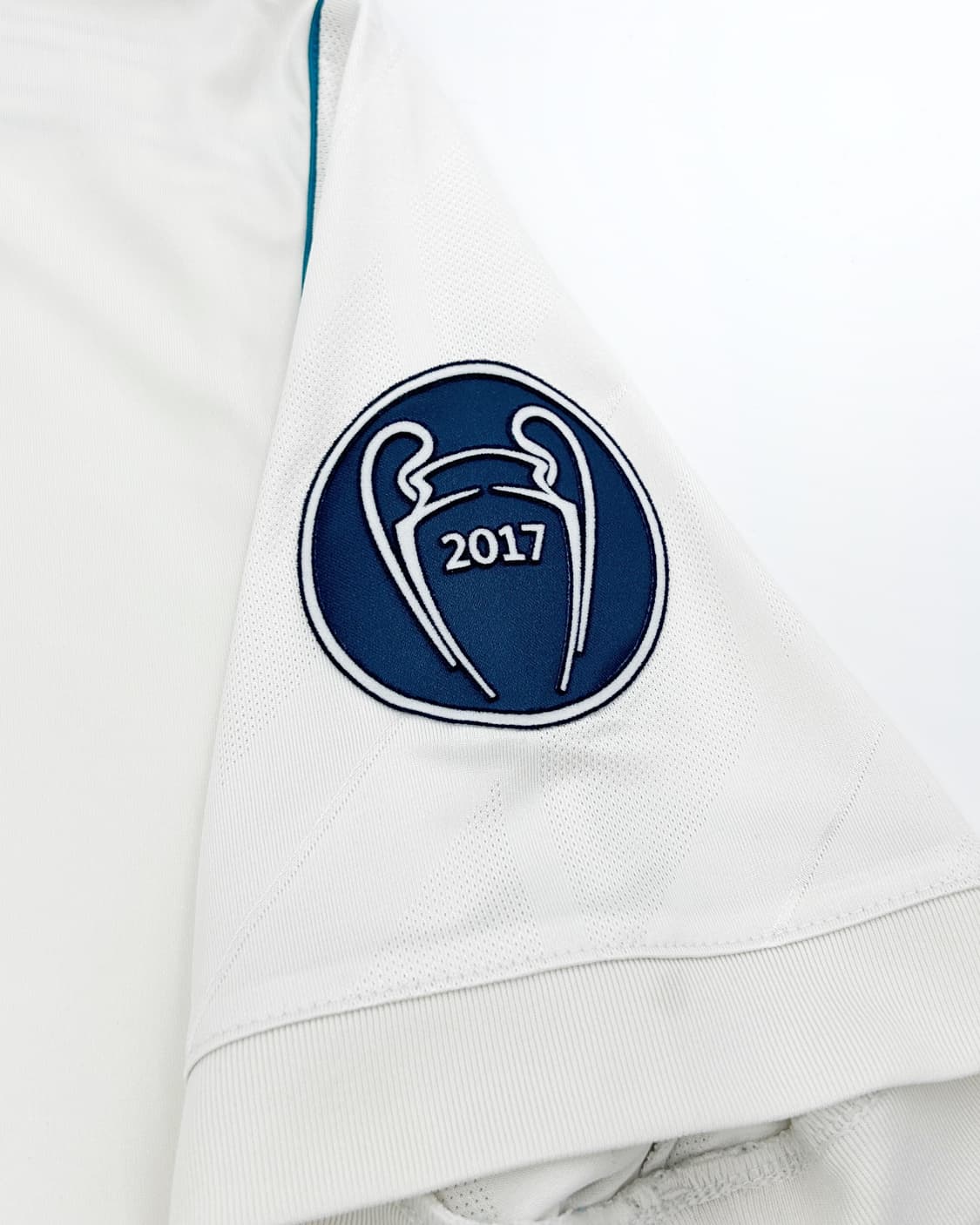 아디다스 17-18 레알 마드리드 홈 챔스킷 호날두  상품이미지5