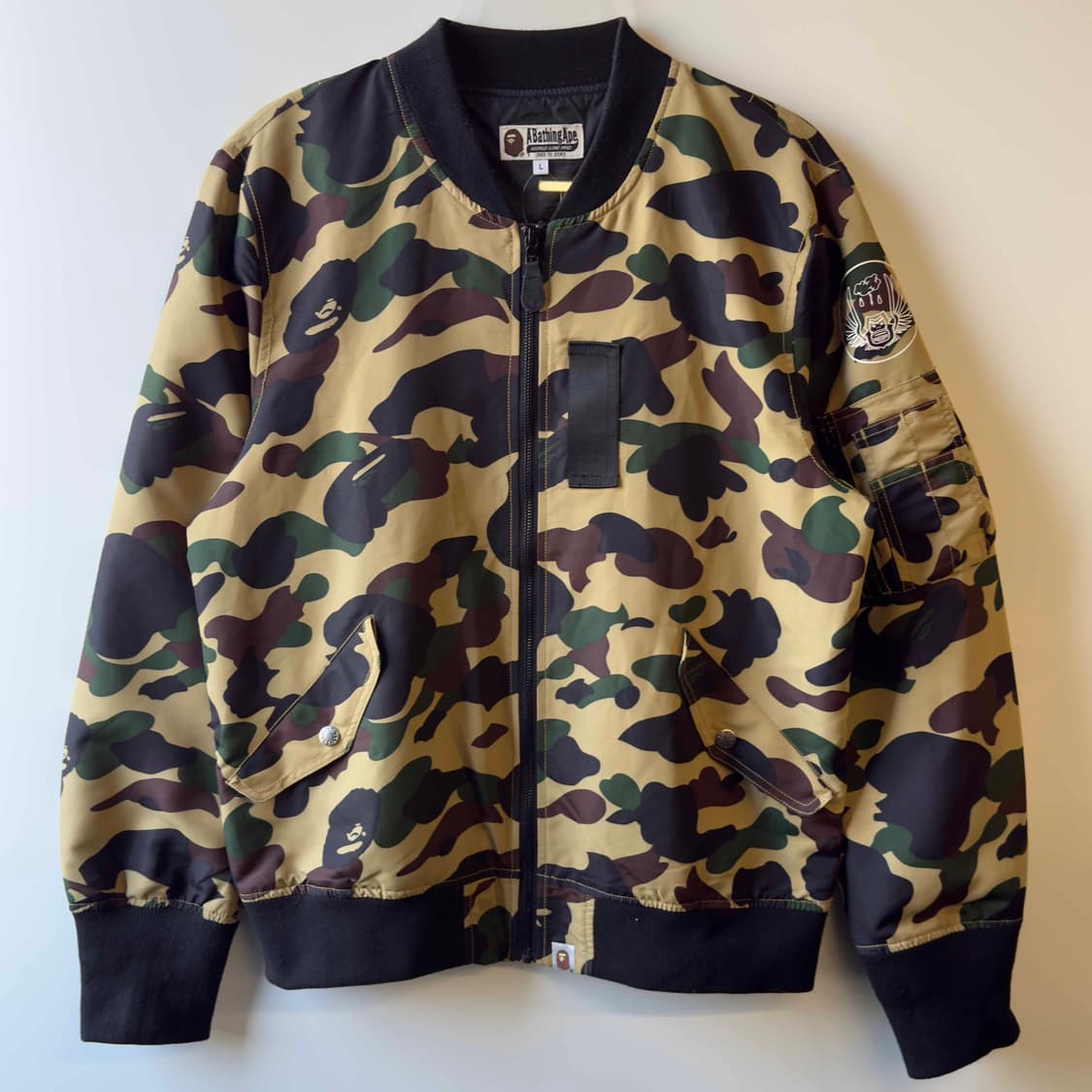 베이프 카모 MA-1 항공 점퍼 상품이미지1