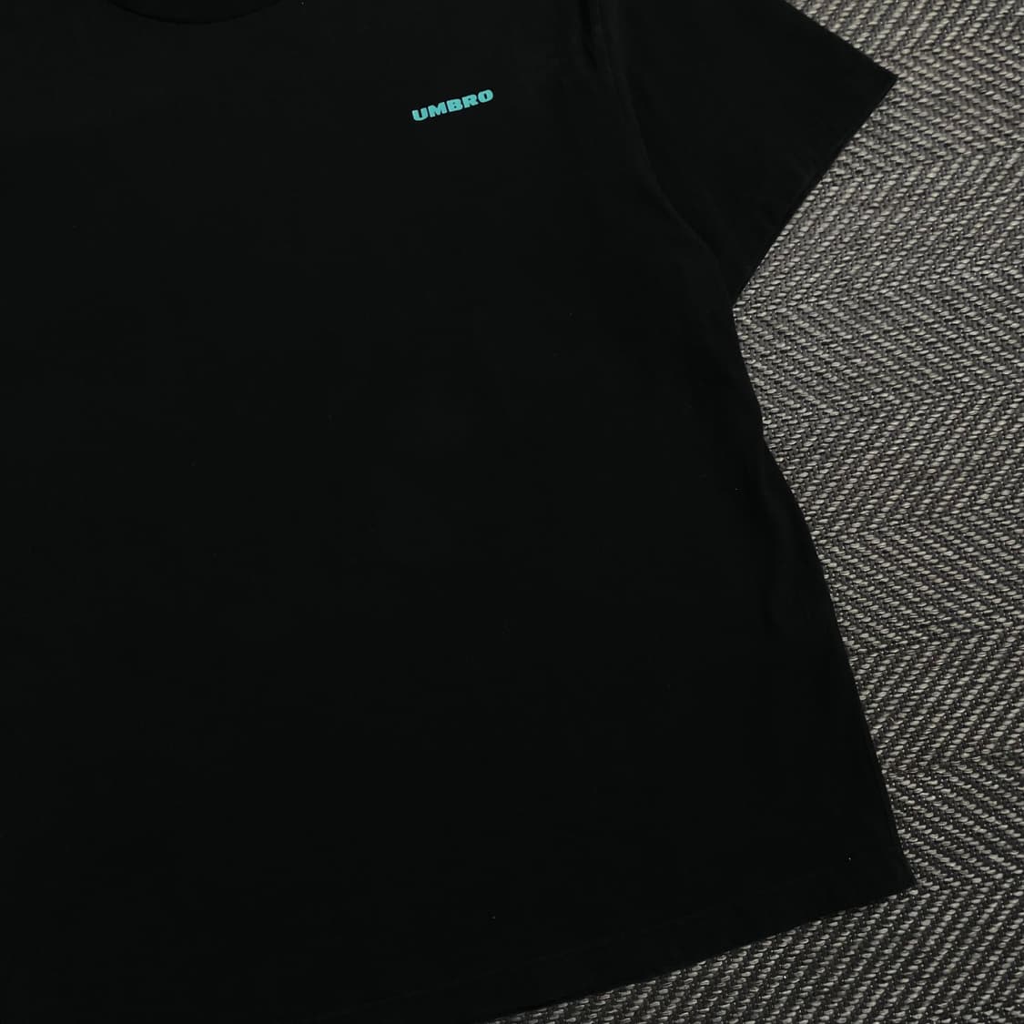 엄브로 빅로고 박시핏 블랙 반팔 티셔츠 y 4192 상품이미지4