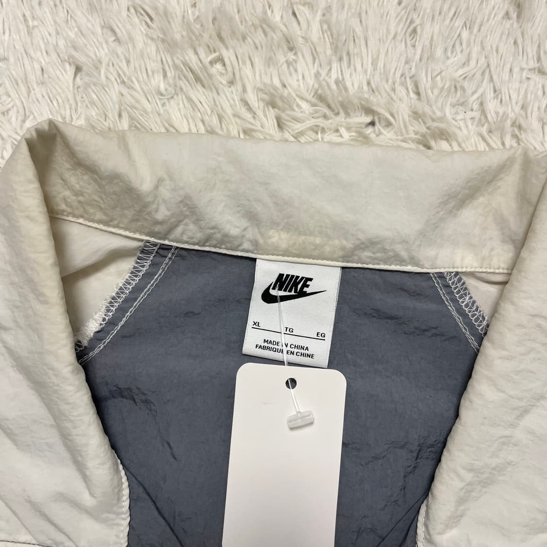 나이키 언라이드 바람막이 상품이미지4