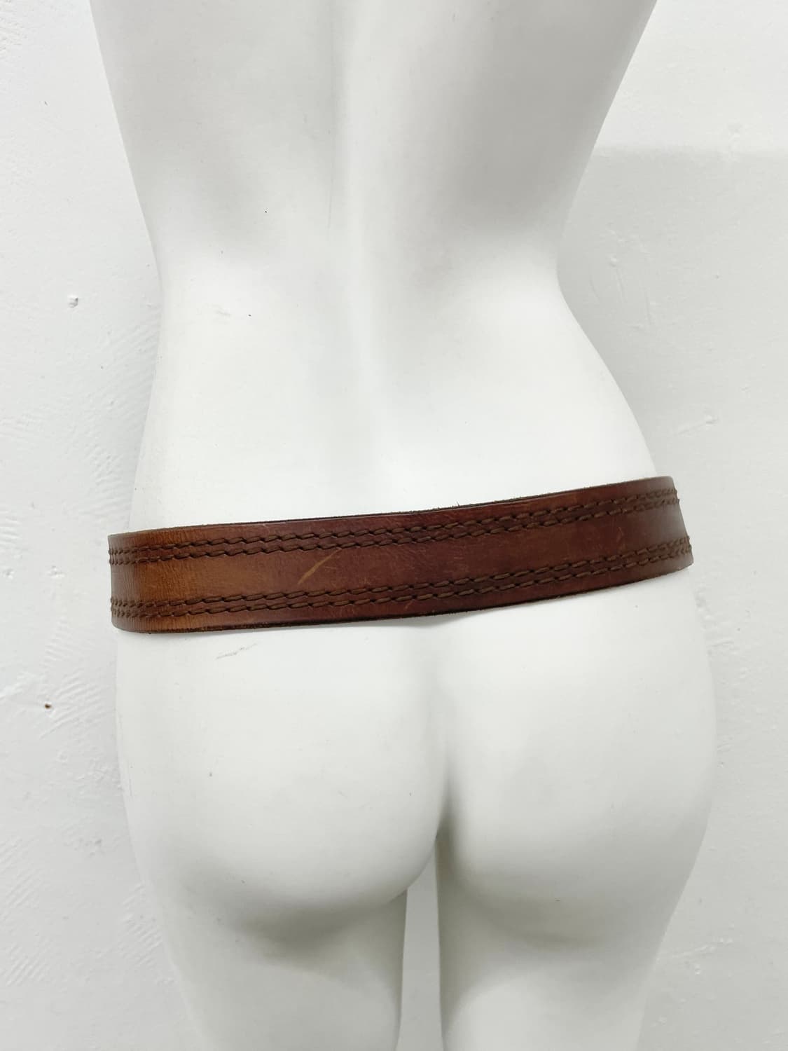 리얼레더 스티치 펀칭 버클 벨트 상품이미지4