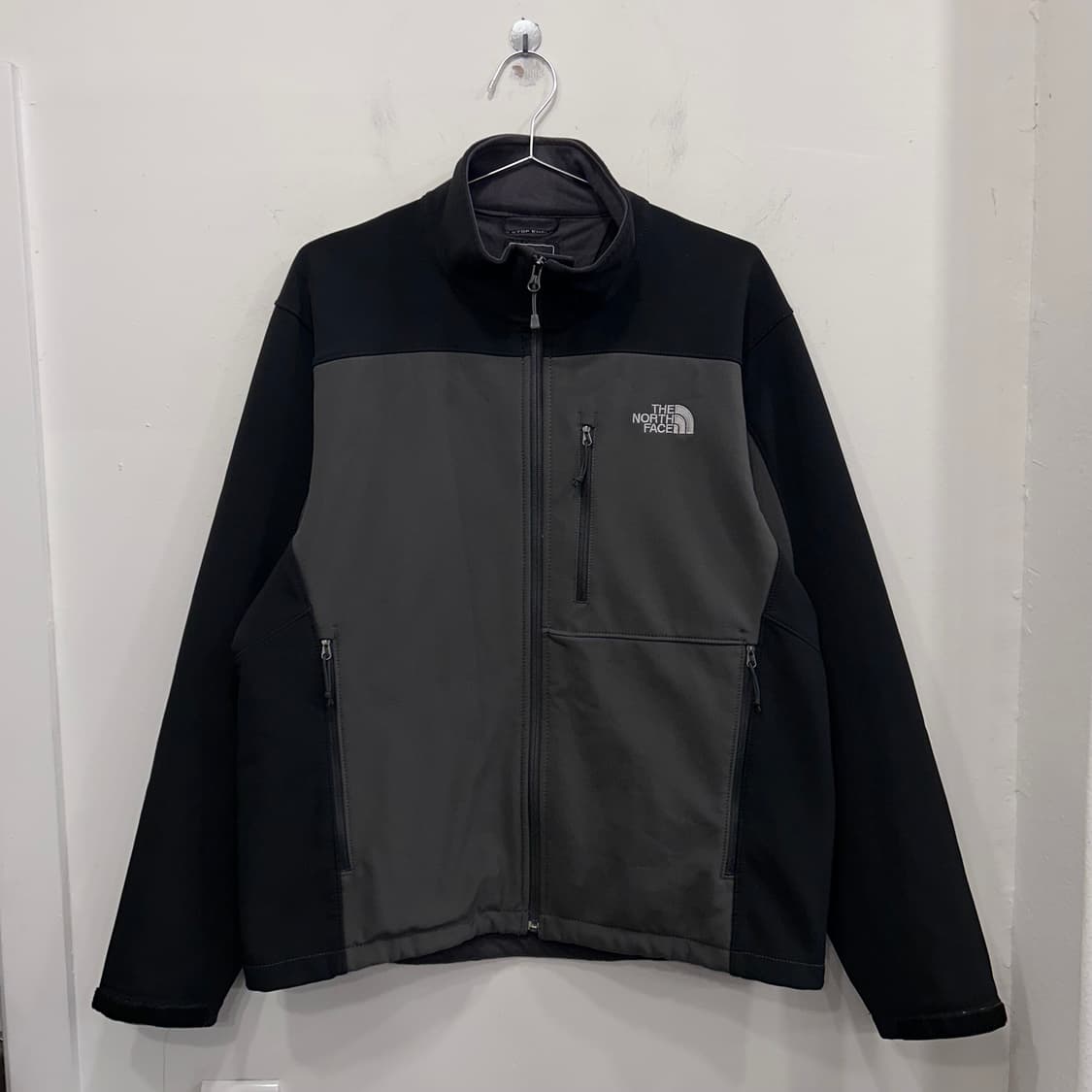 노스페이스 하드쉘 배색 방풍 나일론 자켓 상품이미지2