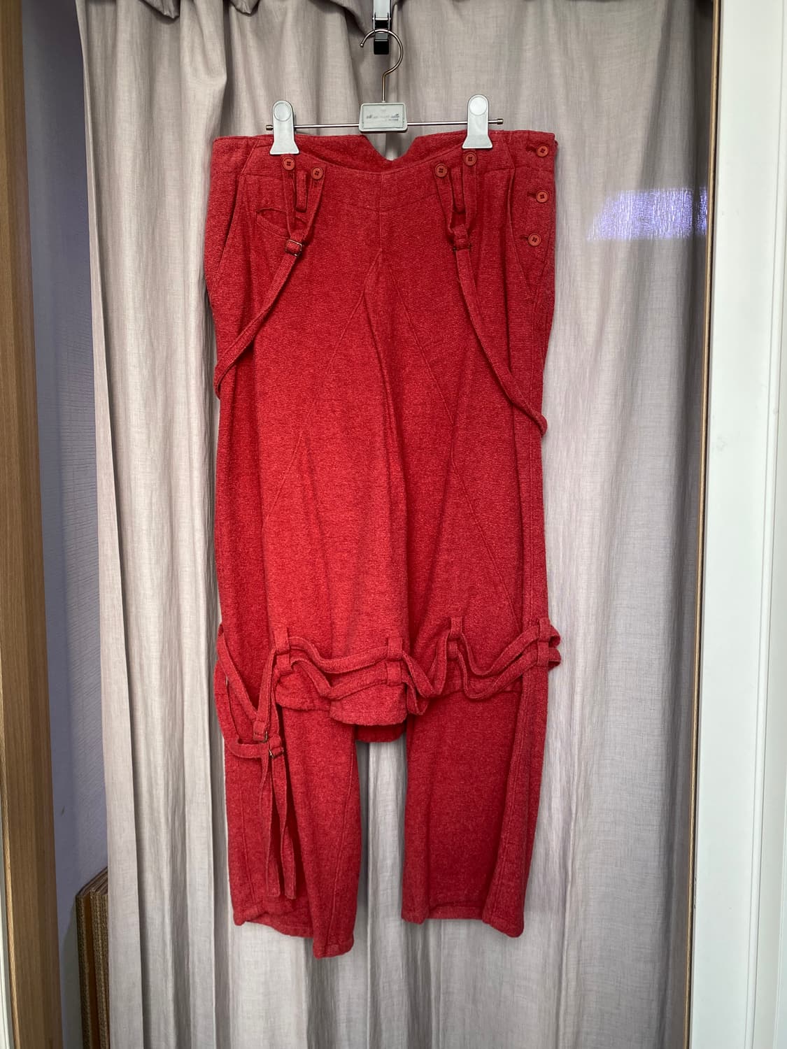 Heretic Goes Round red skort 상품이미지1