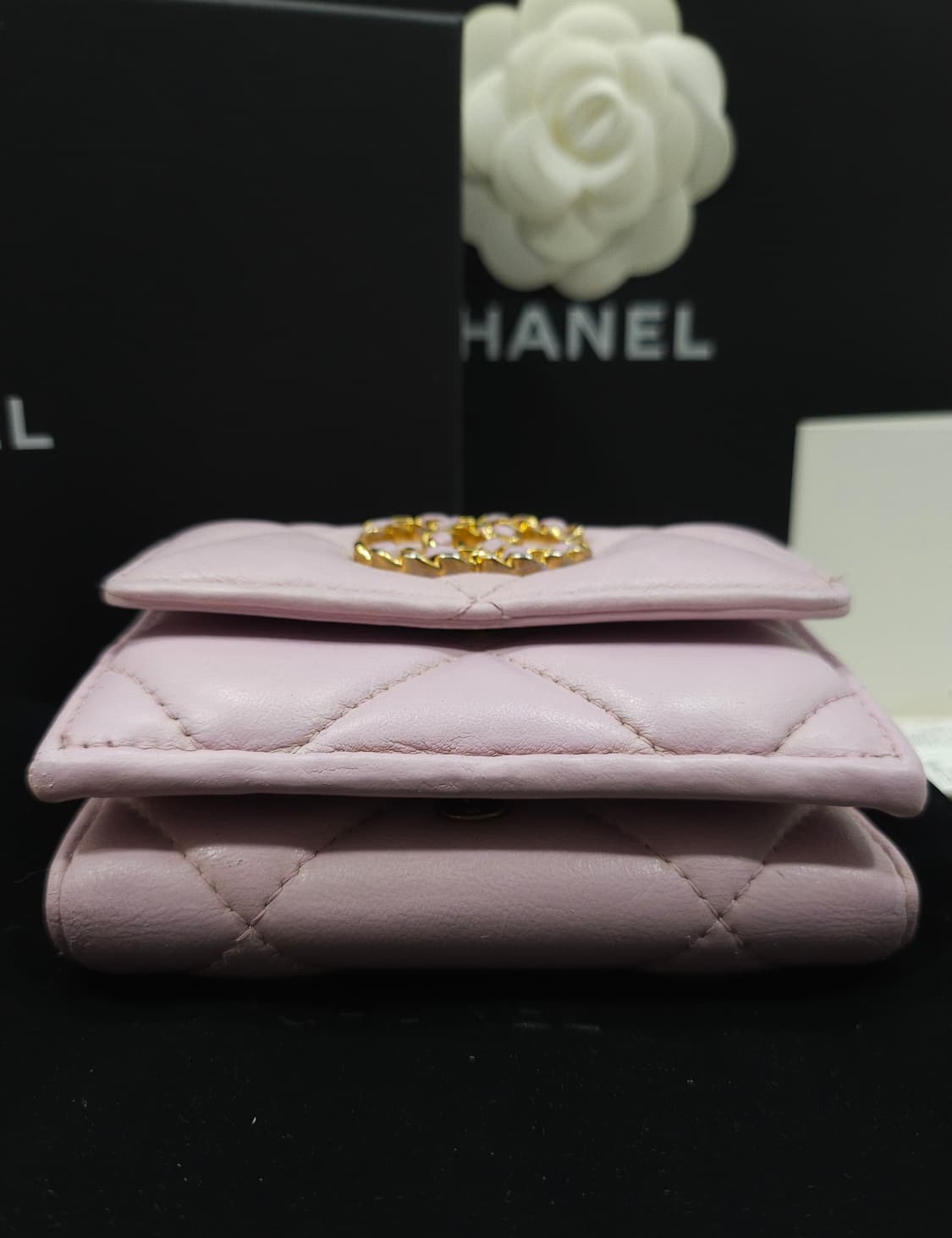 [정품] 샤넬 19 스몰 3단 플랩 지갑 AP1789 상품이미지7