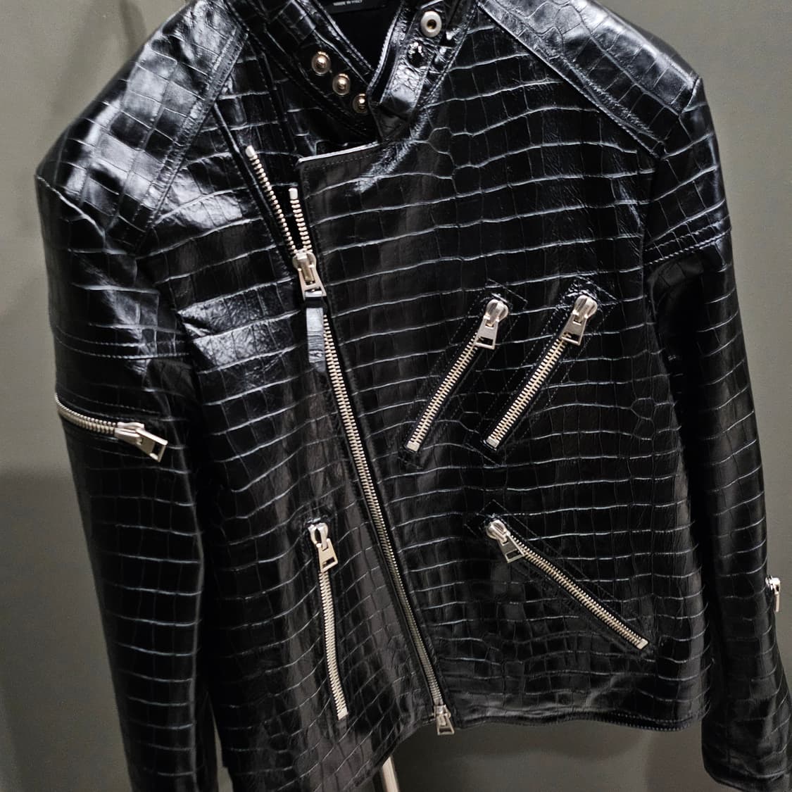 (국내1피스)톰포드 크록이펙트 바이커레더지퍼 가죽자켓 상품이미지4
