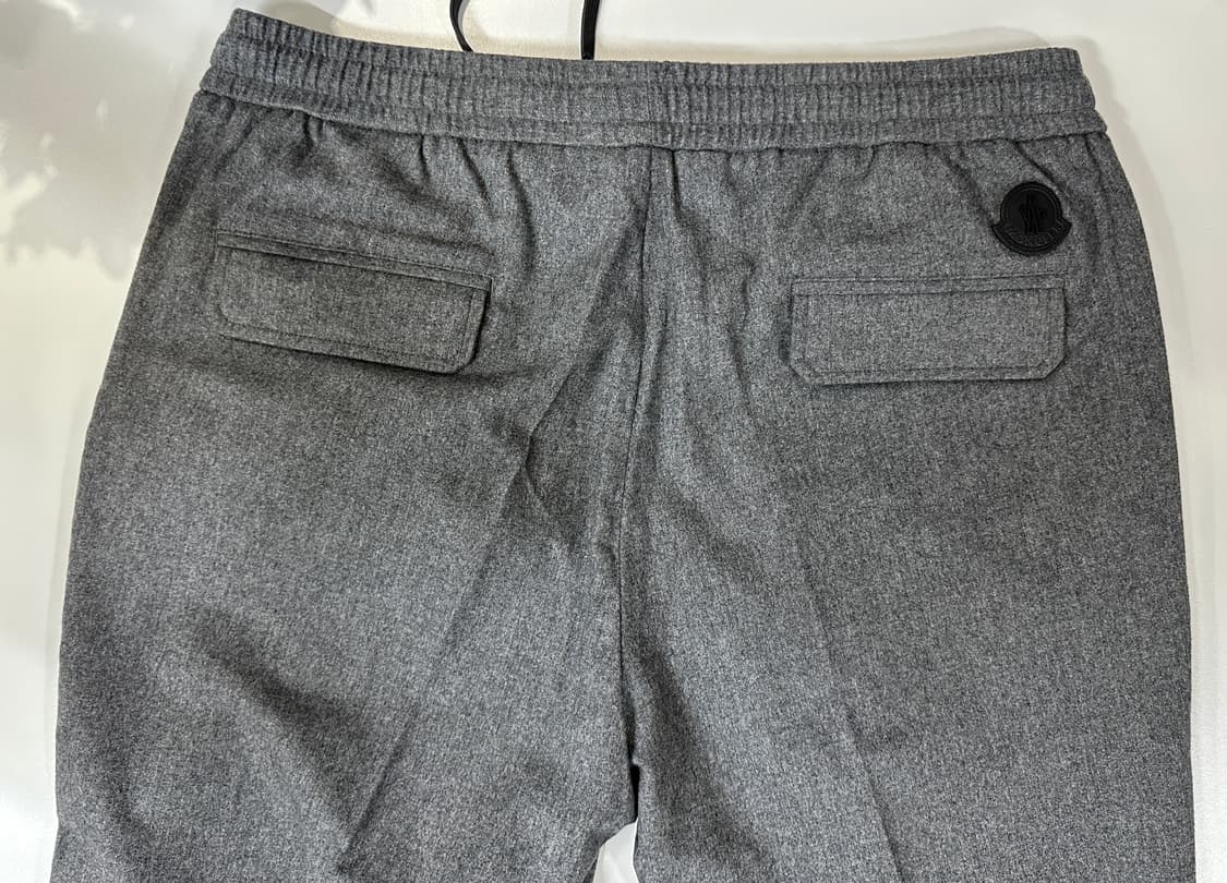 몽클레어 캐시미어 드로스트링 로고 조깅 팬츠 그레이 상품이미지10