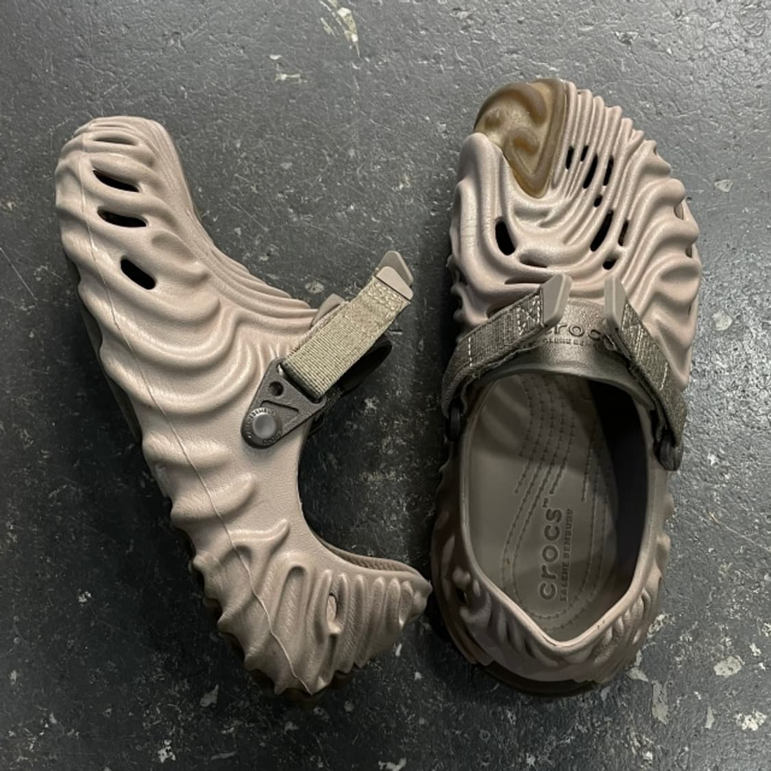 260 크록스 X 살레헤 벰버리 상품이미지1