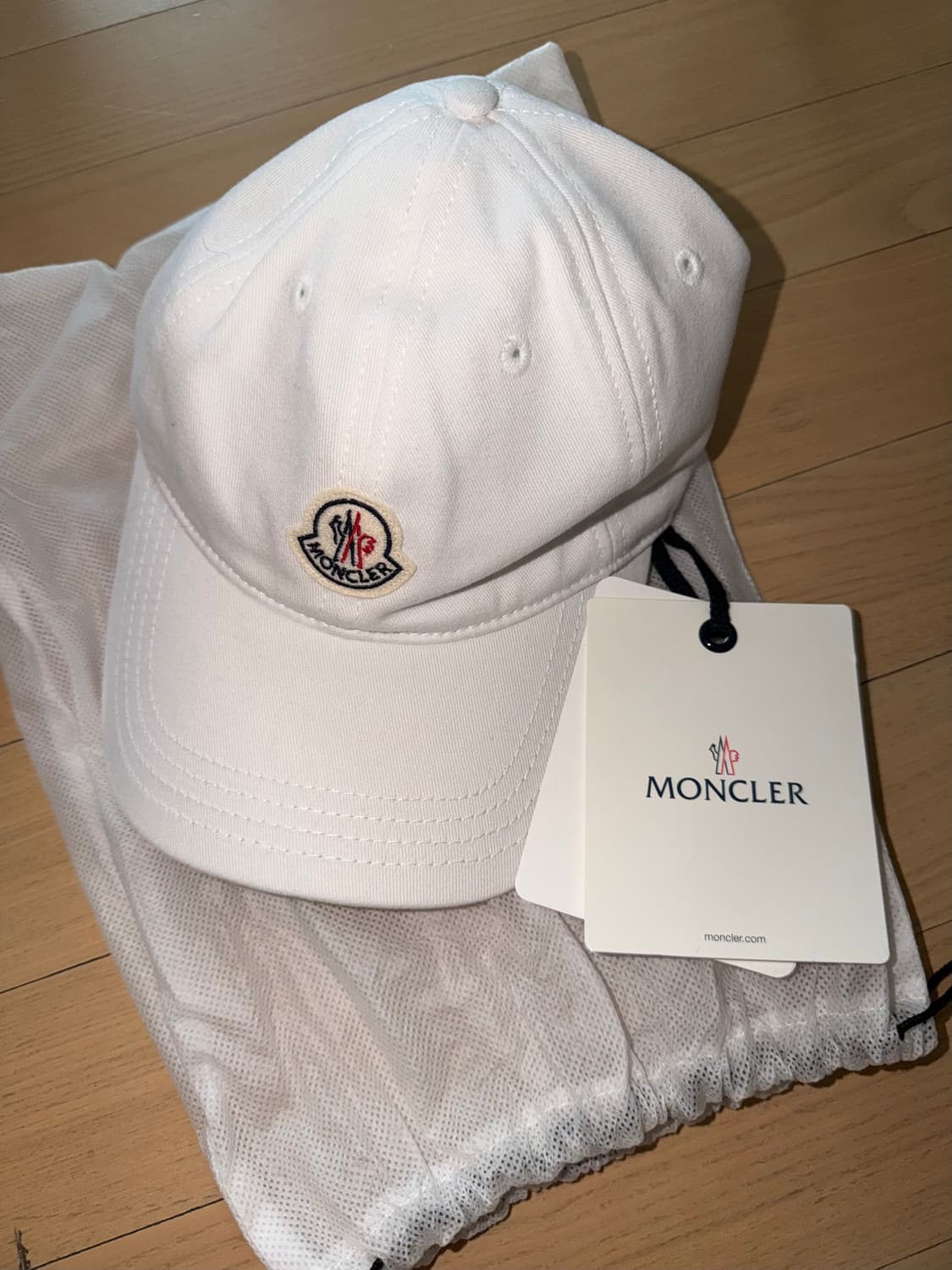 몽클레어 모자 새상품 상품이미지1