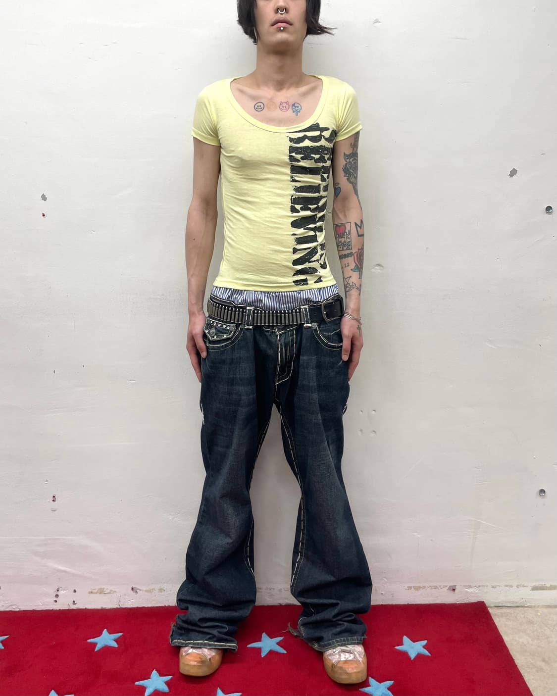 Black Big Lettering Yellow T-shirt 상품이미지3