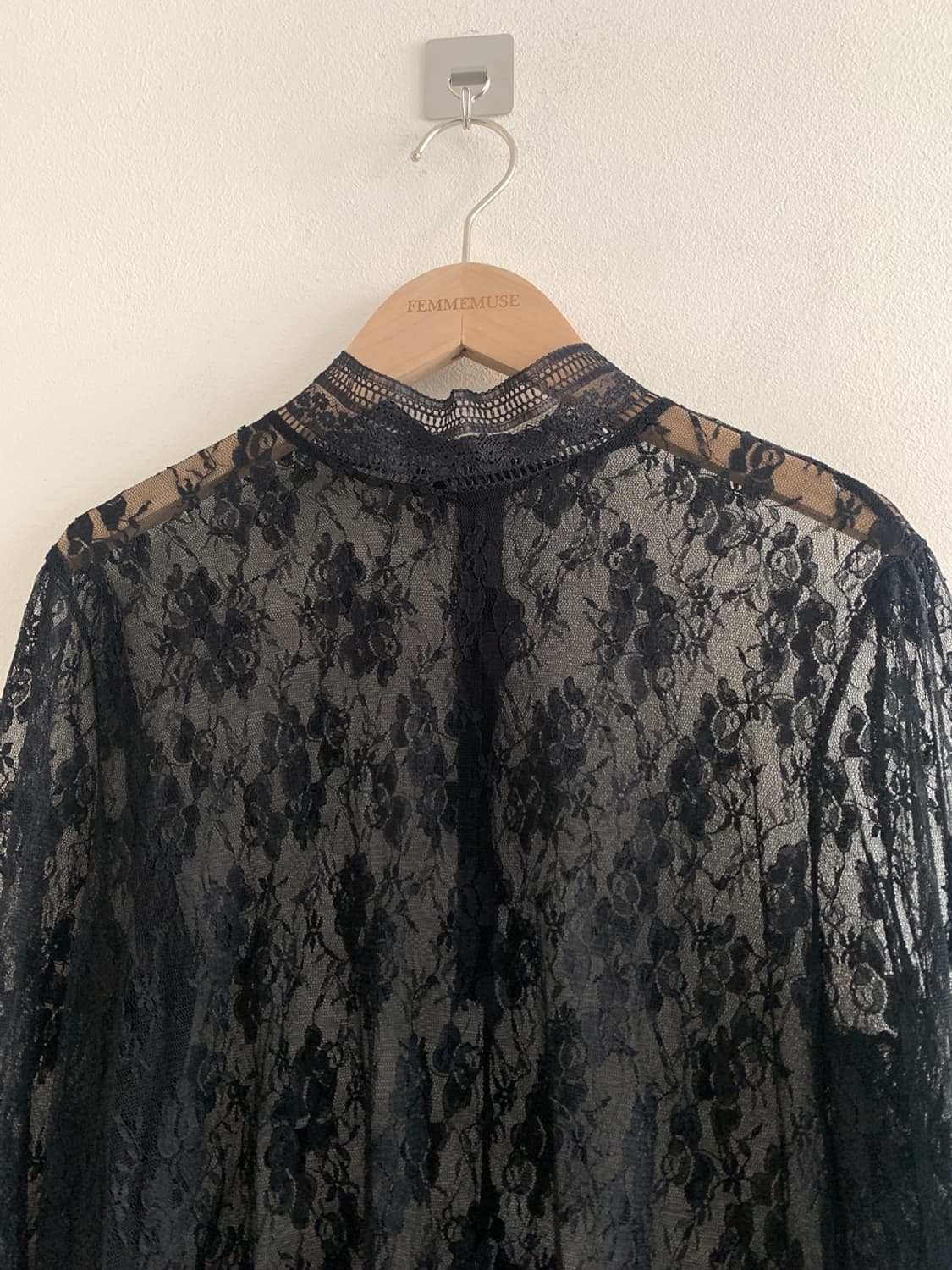 Lace high neck blouse(black) 상품이미지3