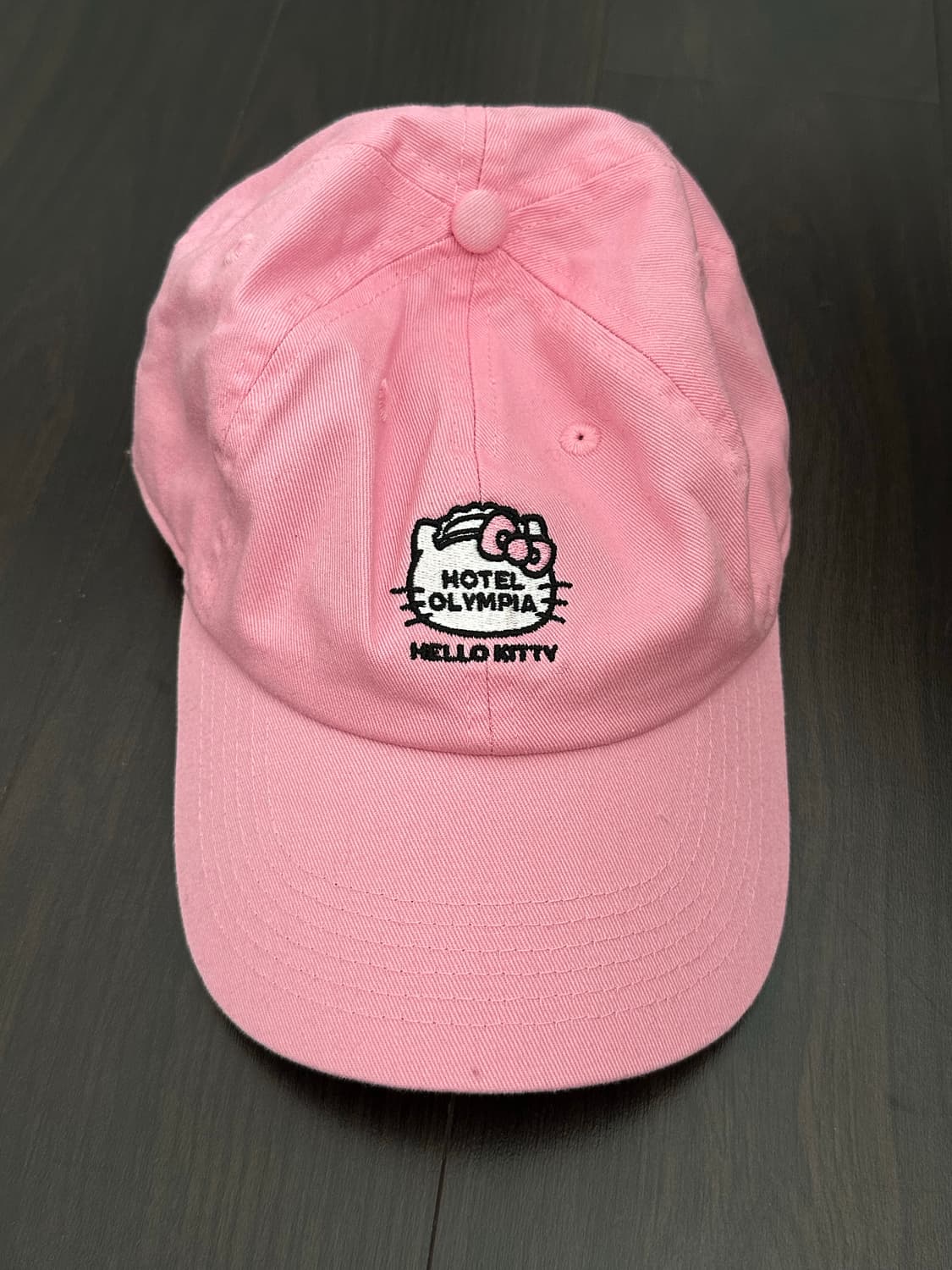 Hotel Olympia X Hello Kitty 볼캡 상품이미지1