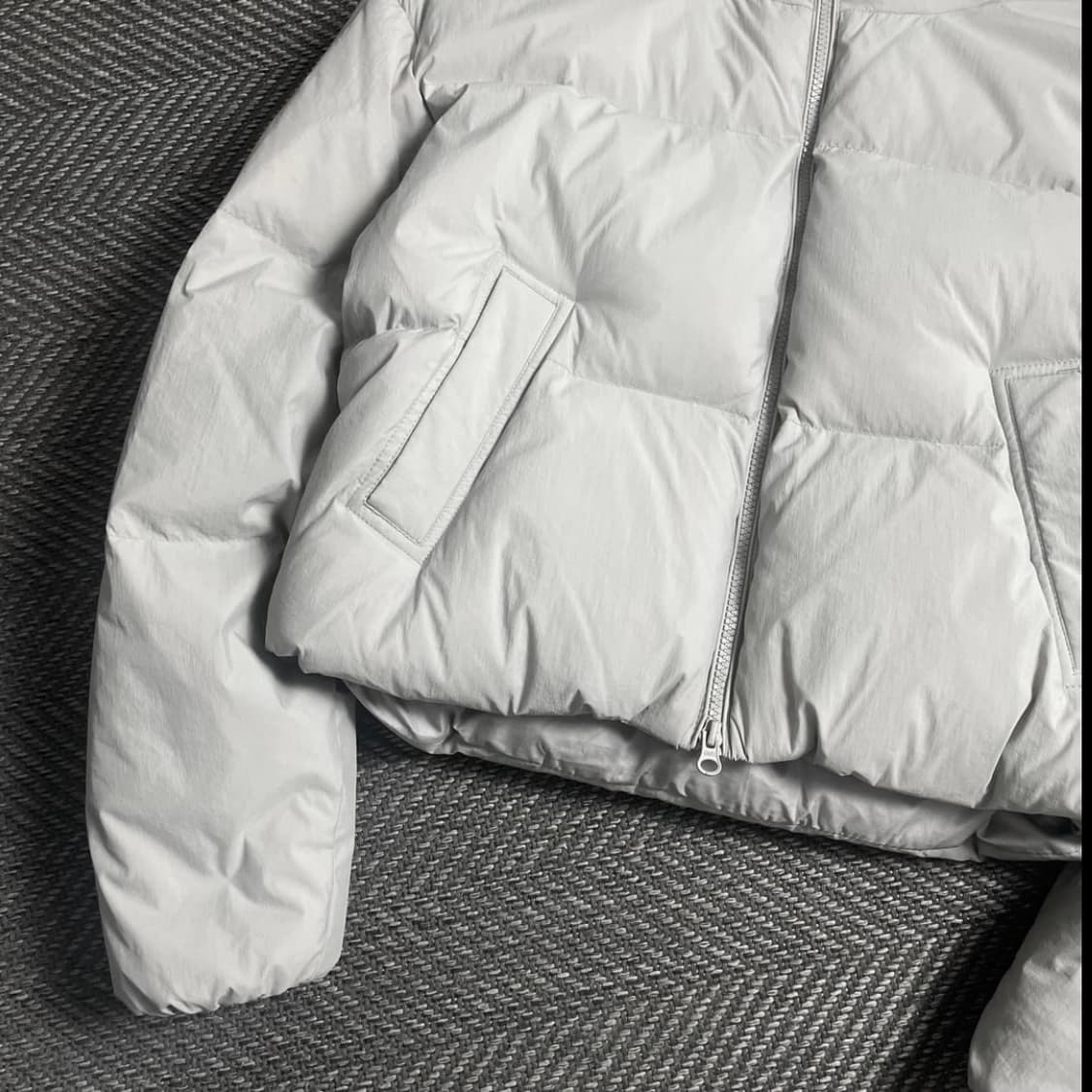 코드그라피 우먼스 덕 다운 푸퍼 크롭 패딩 그레이y 5375 상품이미지4