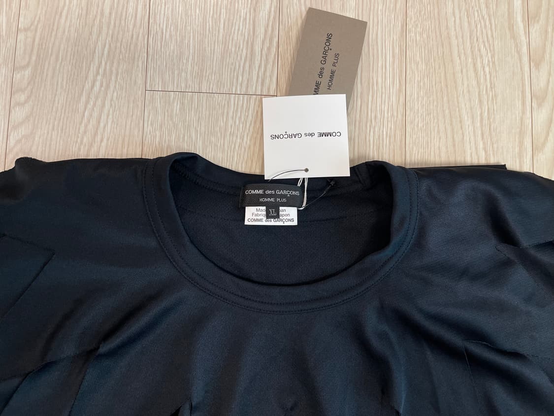 꼼데가르송 옴므 플러스 서레이티드 카라 티셔츠 AD2022 상품이미지2