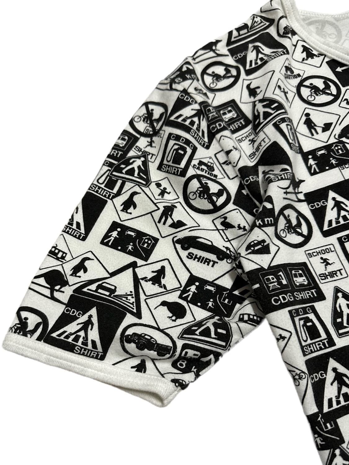 꼼데가르송 셔츠 프린팅 티셔츠 상품이미지3