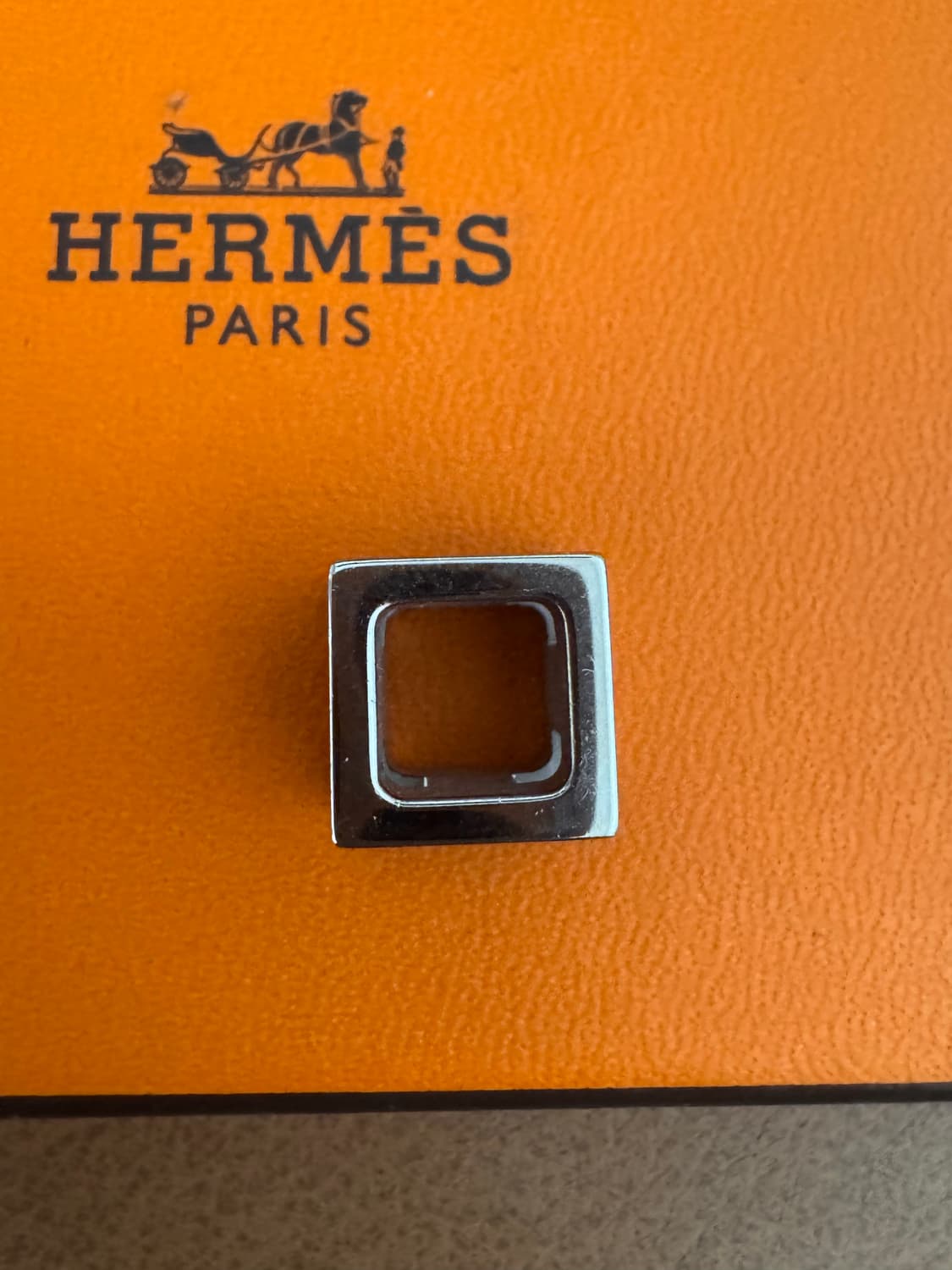 정품 에르메스 블루 케이지 목걸이 상품이미지7