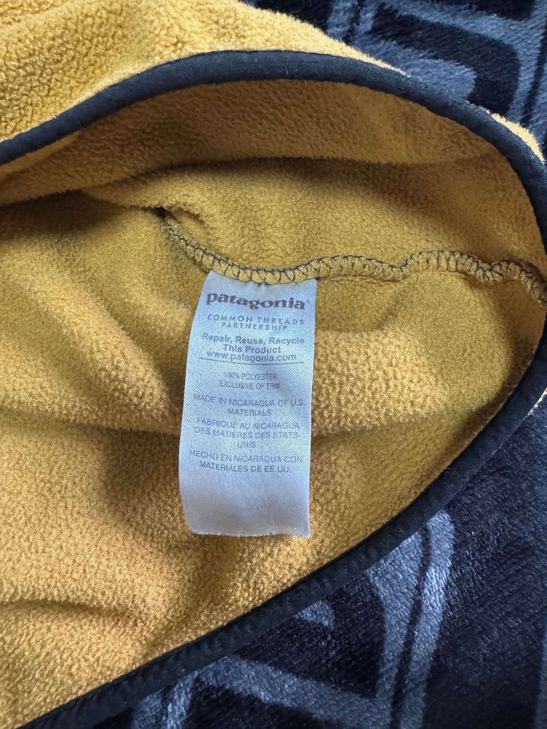파타고니아 신칠라 스냅 티 풀 오버 터쿼이즈 옐로우 컬러 블록 상품이미지6