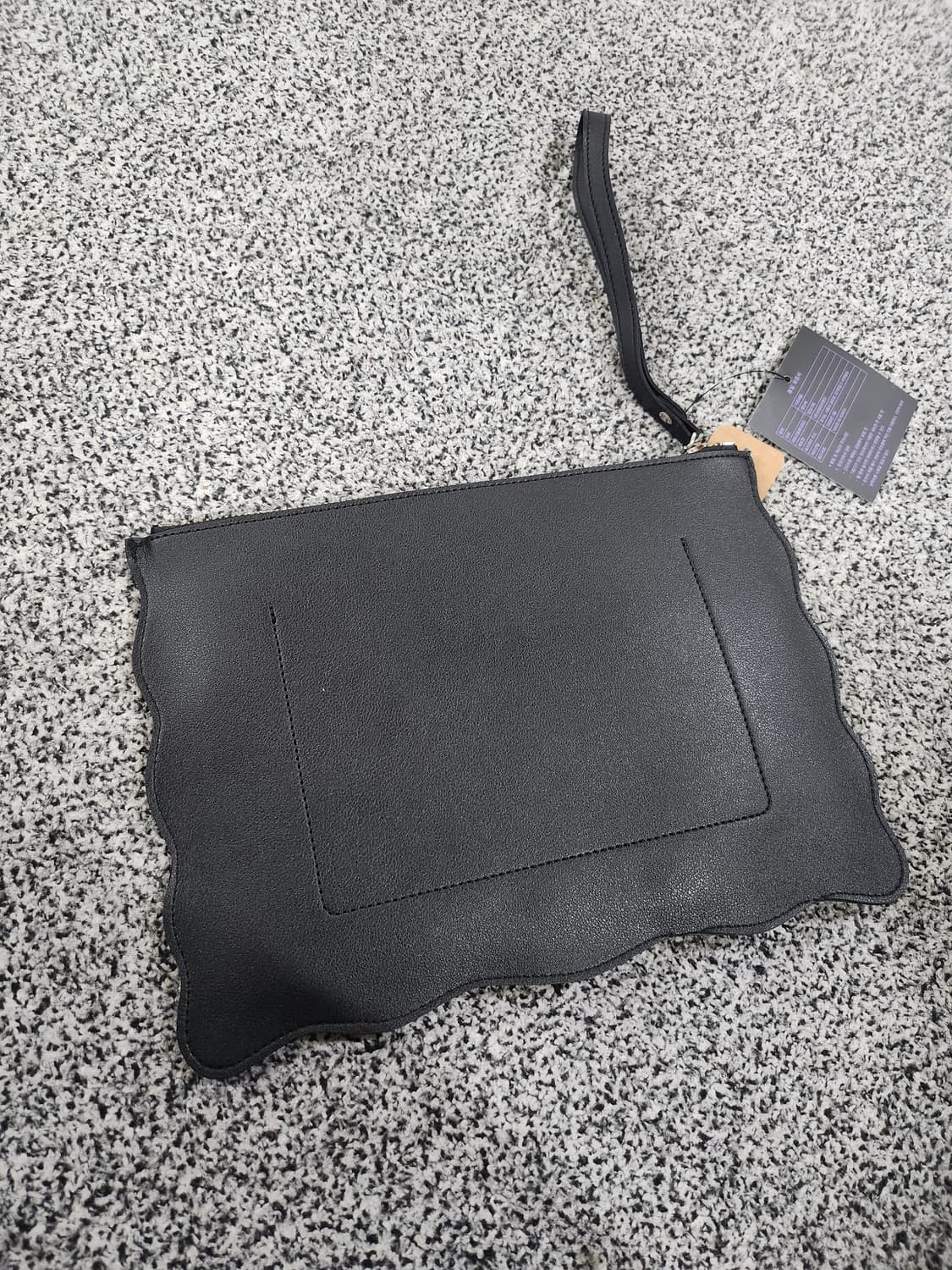 안나수이(ANNA SUI NYC) 로고 클러치  상품이미지4