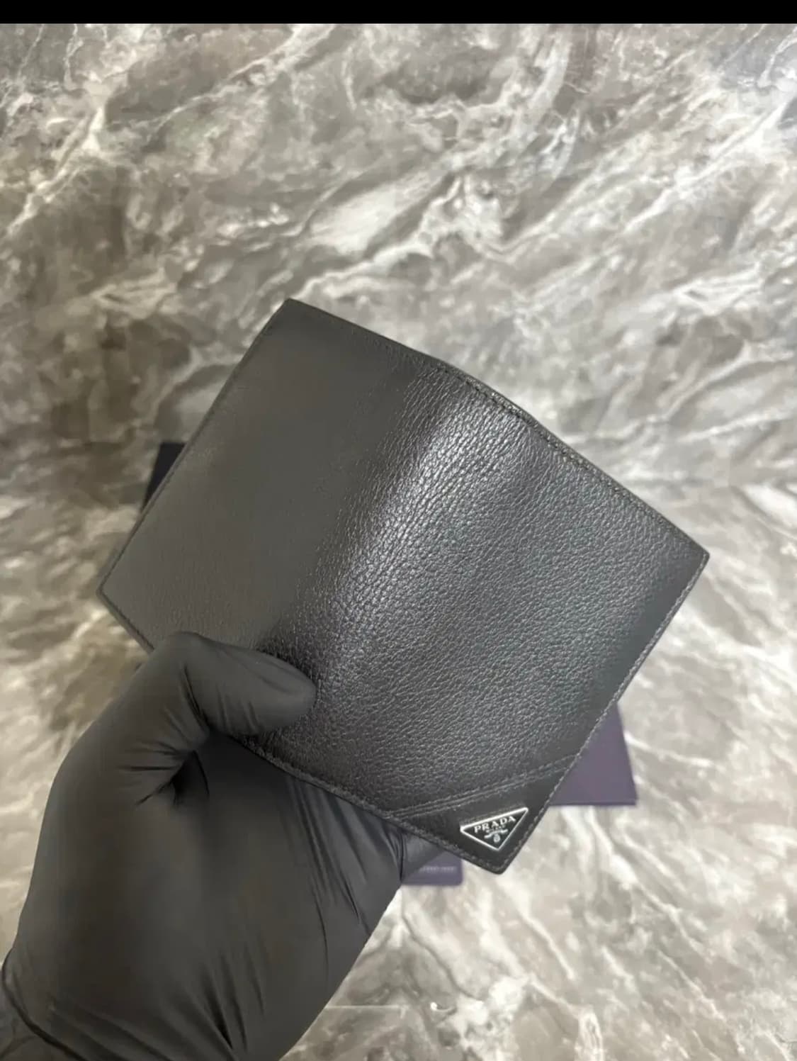 [새상품급/신형] 프라다 트라이앵글 삼각로고 오거나이저 카드지갑 상품이미지4