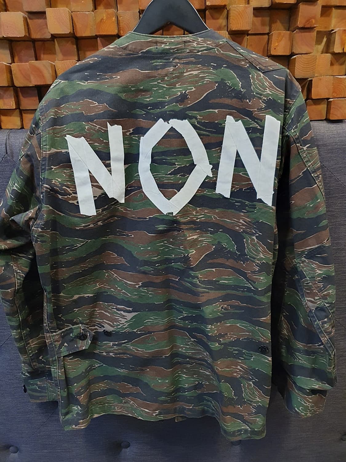 더블탭스 17 시즌 스카웃 셔츠 상품이미지1