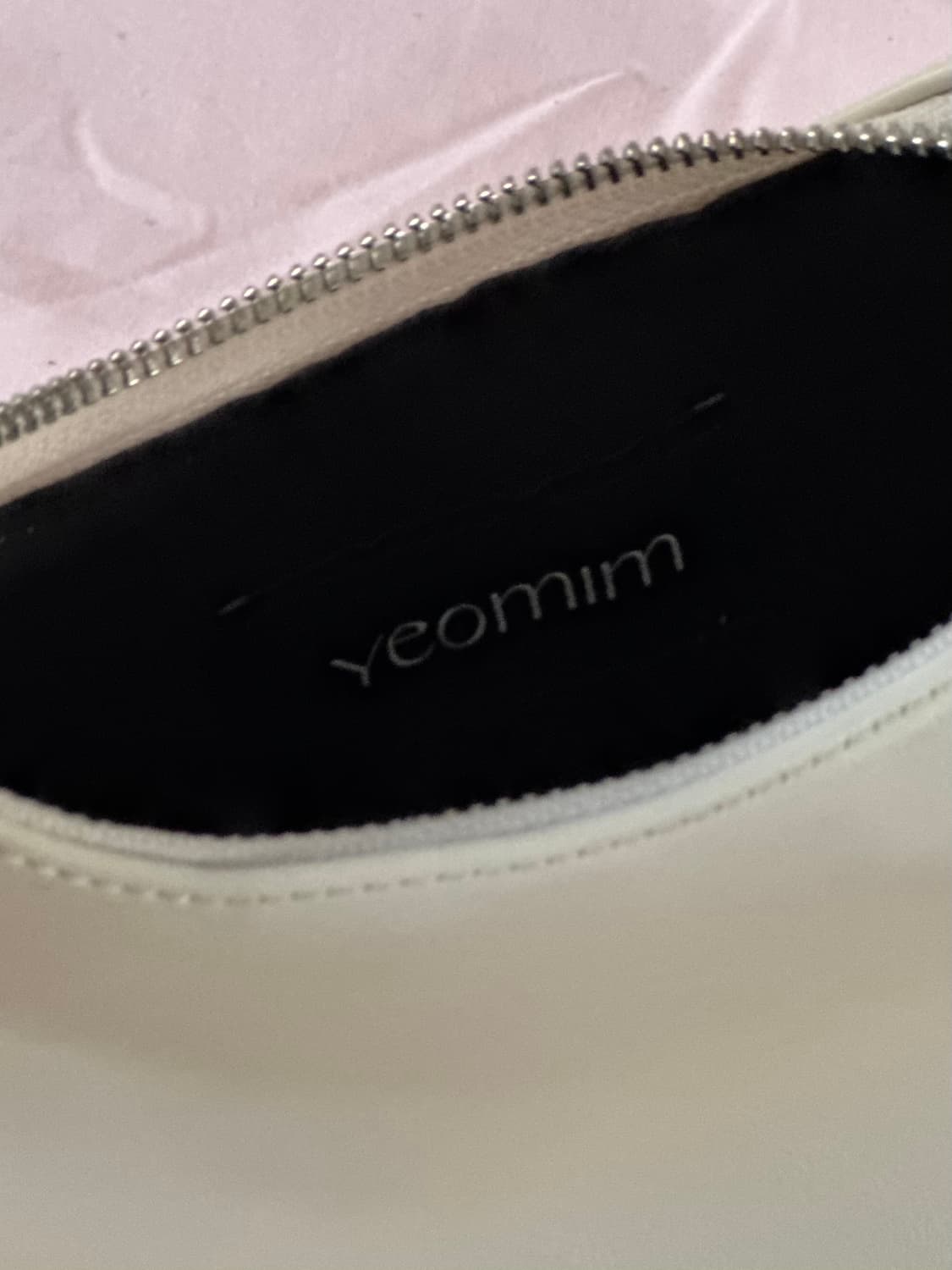 여밈 미니 플럼프백 화이트 상품이미지5