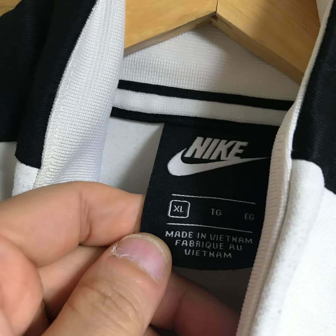 나이키에어 트랙탑 반집업 상품이미지4