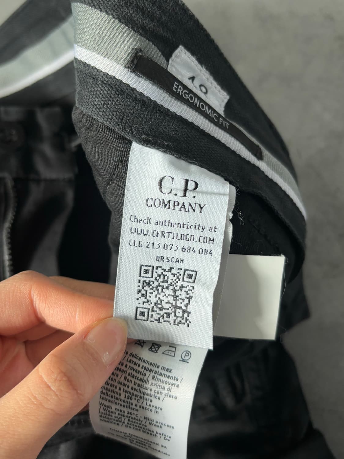 CP 컴퍼니 렌즈 와펜 카고 팬츠 상품이미지5