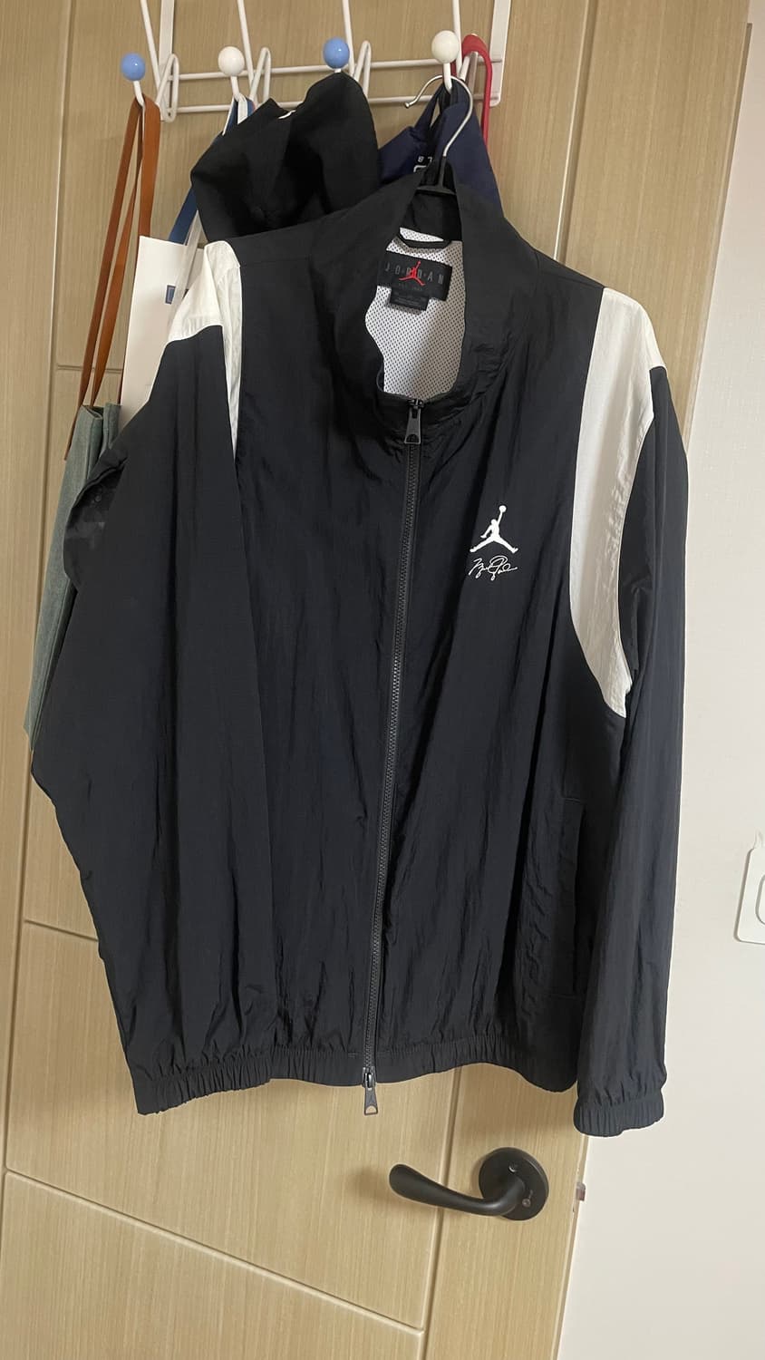 나이키 조던 에센셜 재킷 바람막이 상품이미지3
