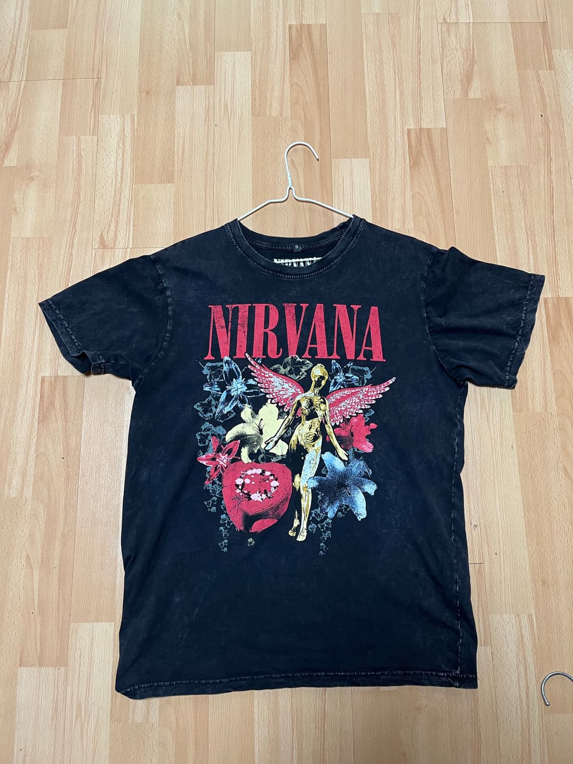 너바나 밴드티 상품이미지2